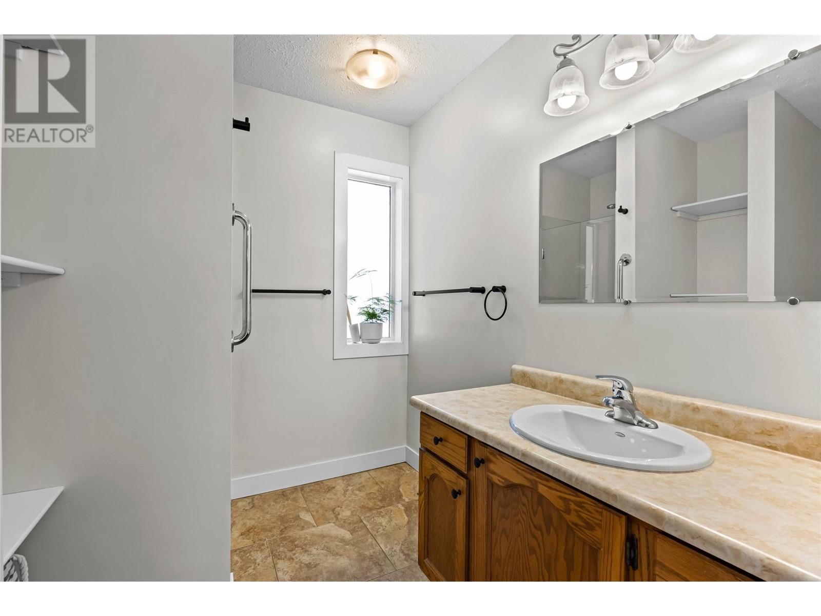 Property at 4061 DAVIE Road image 2