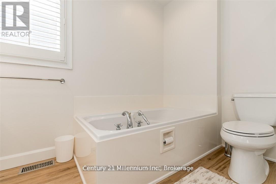33 Niagara Street, Collingwood, Ontario  L9Y 3X1 - Photo 22 - S12179652