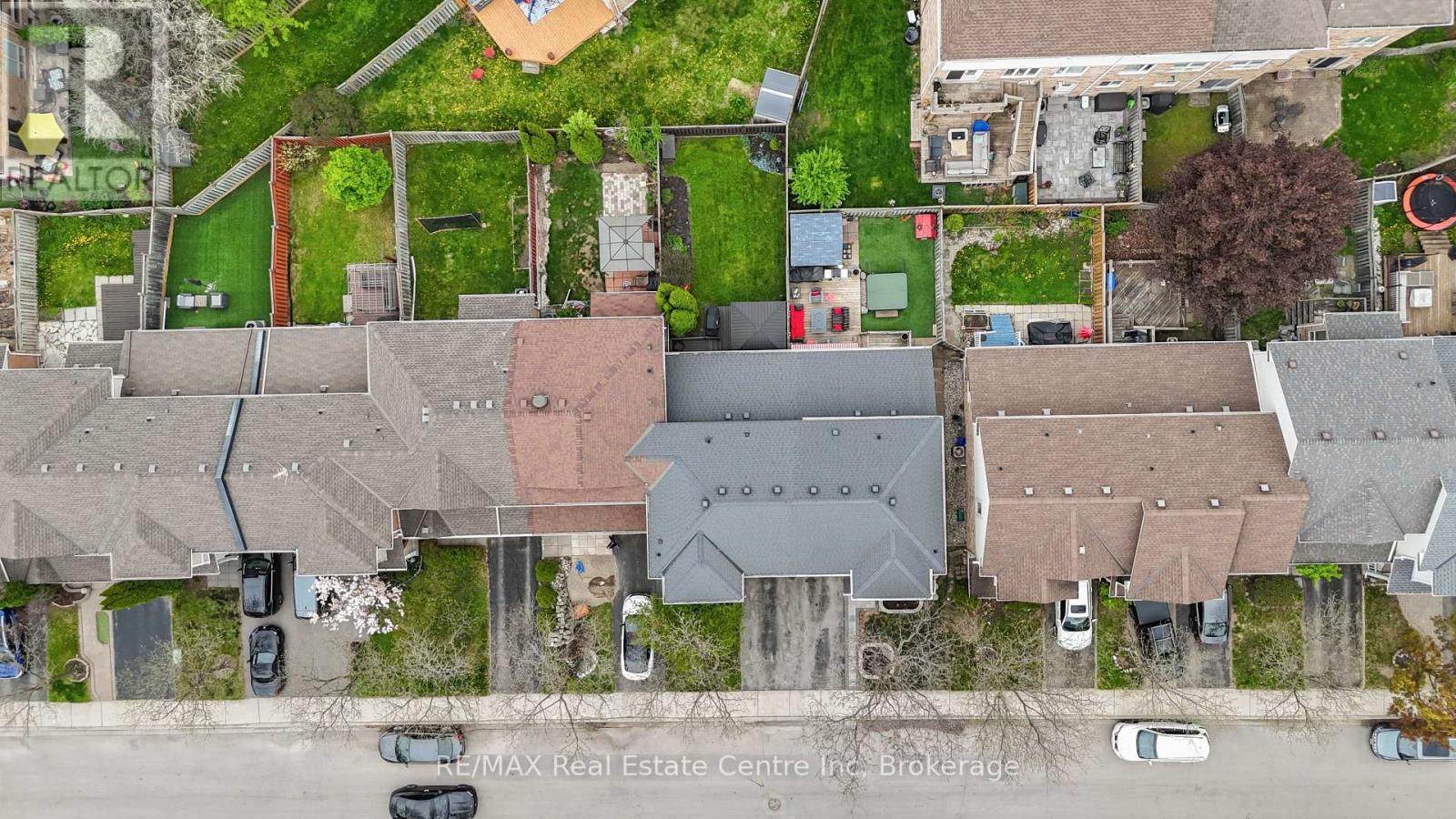 2214 Shadetree Avenue, Burlington, Ontario  L7L 6L4 - Photo 7 - W12179742