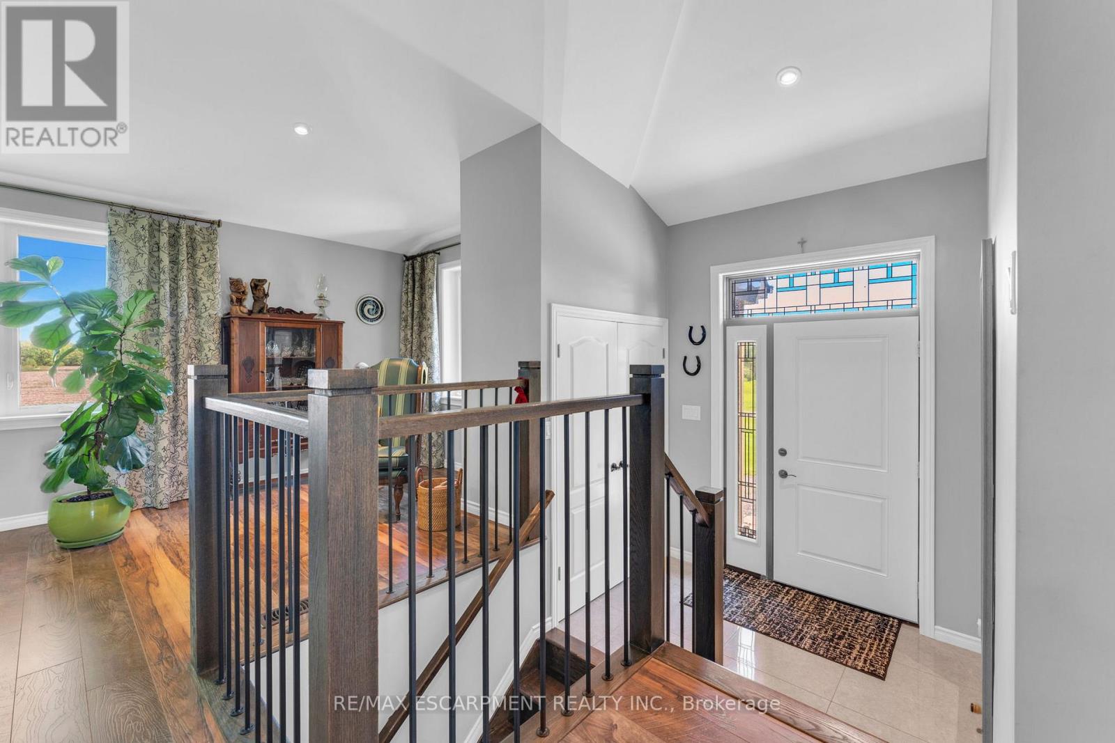 6724 Elcho Road, West Lincoln, Ontario  L0R 2J0 - Photo 23 - X12179586