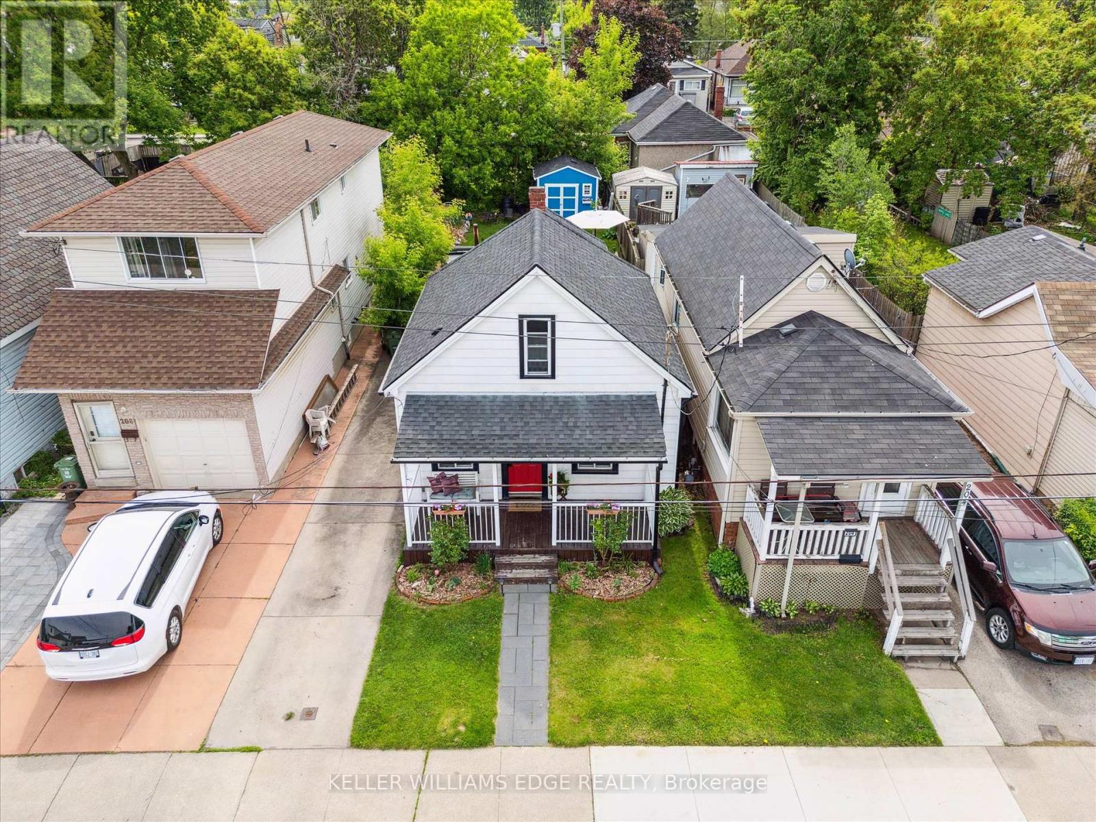 206 Province Street N, Hamilton (Crown Point), Ontario  L8H 4J1 - Photo 2 - X12179639
