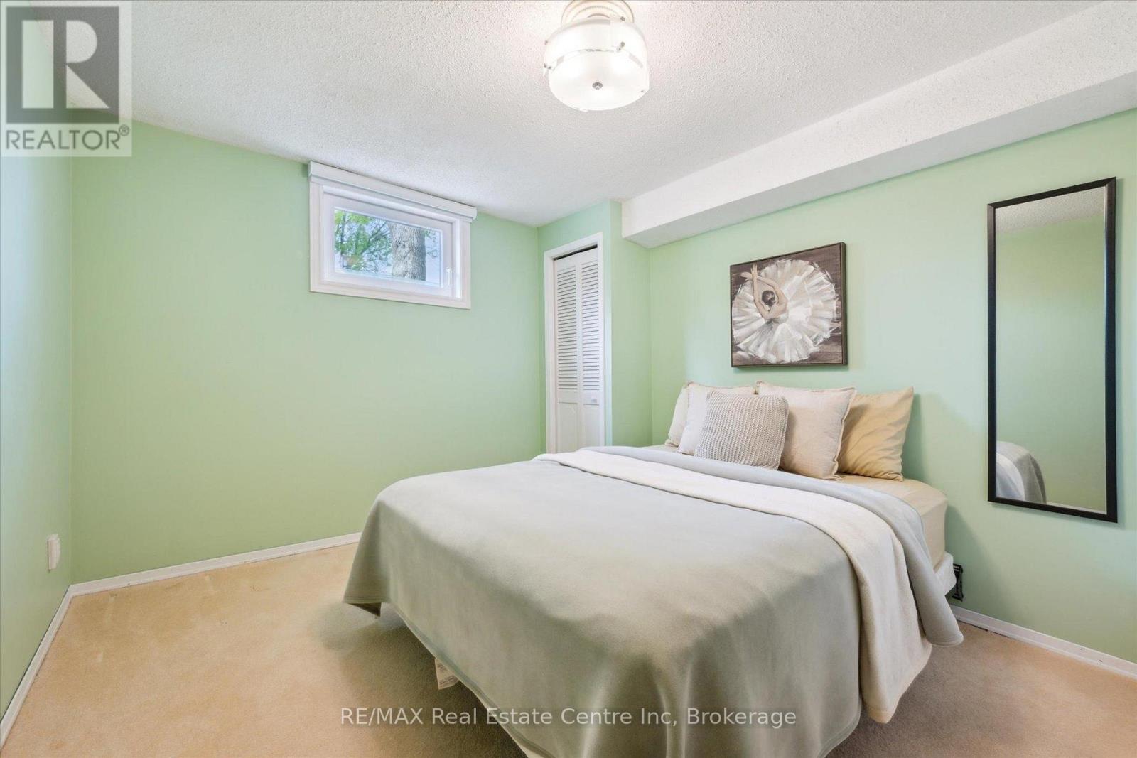 61 Leacock Avenue, Guelph, Ontario  N1E 6P9 - Photo 14 - X12179654