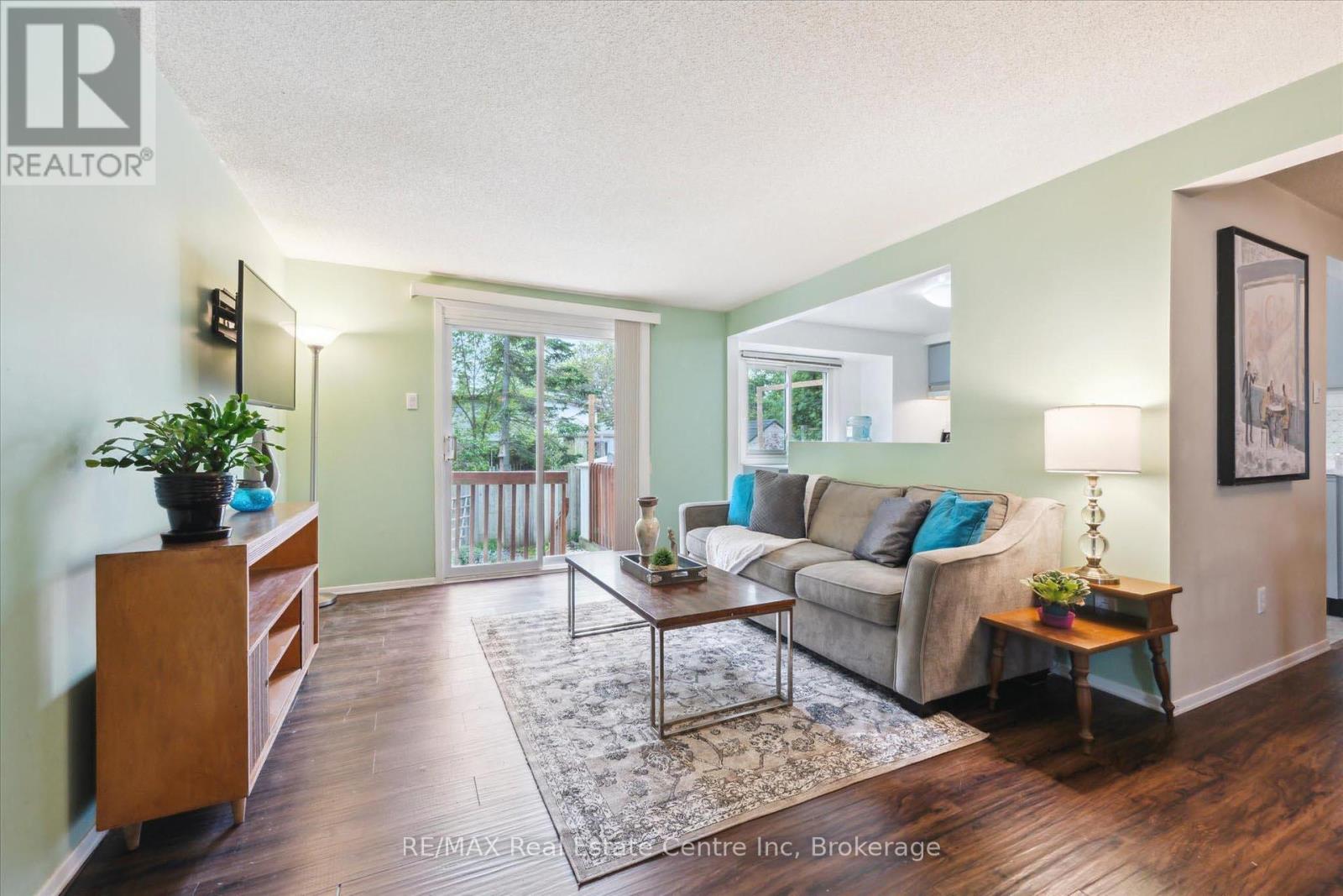 61 Leacock Avenue, Guelph, Ontario  N1E 6P9 - Photo 3 - X12179654