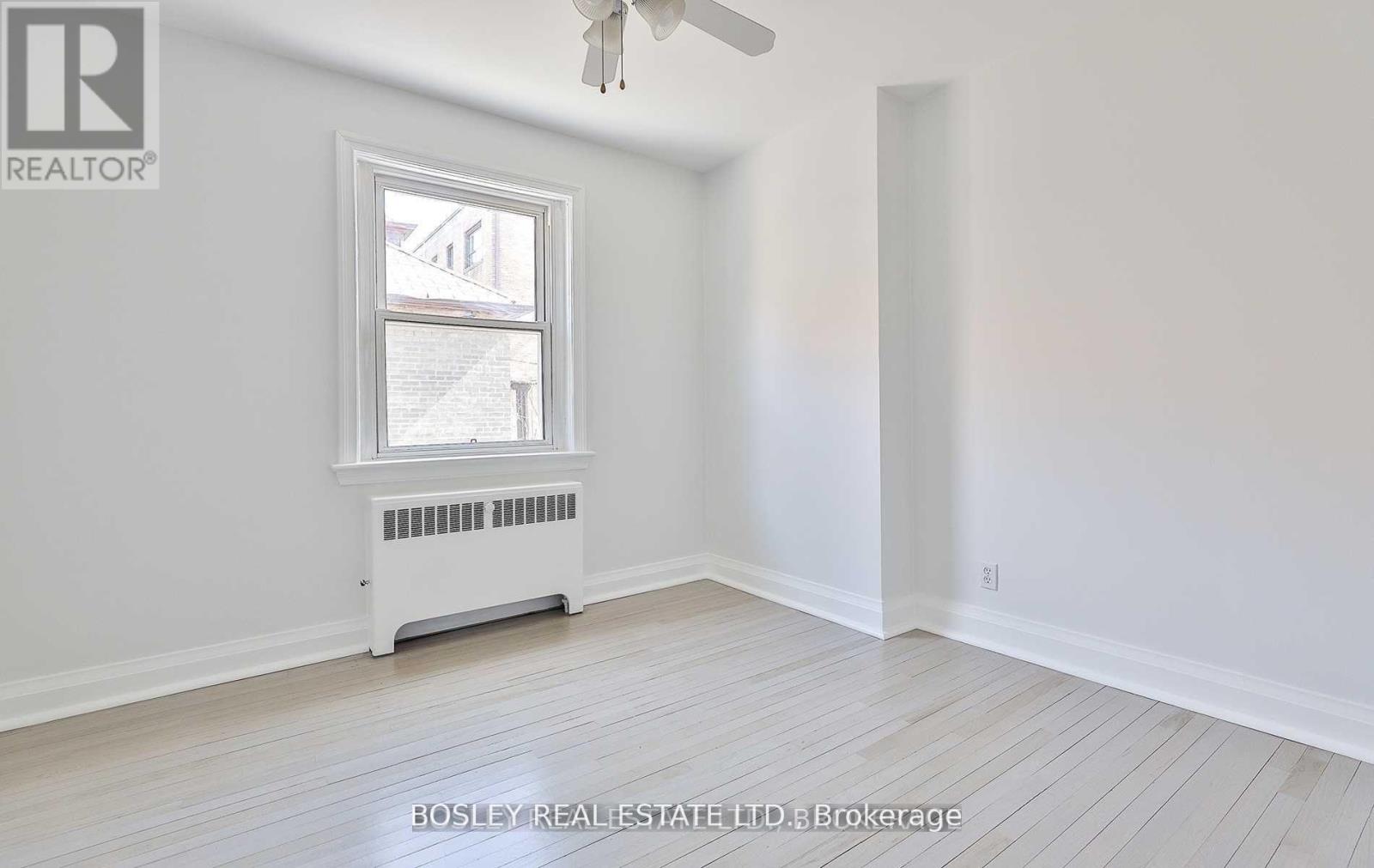 1 - 3 Warwick Avenue S, Toronto, Ontario  M6C 1T5 - Photo 8 - C12179744