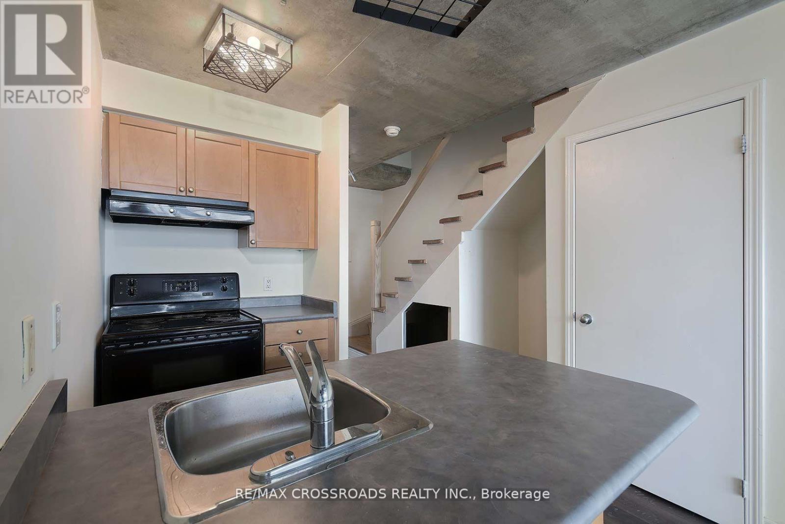 526 - 954 King Street W, Toronto, Ontario  M6K 1E5 - Photo 10 - C12179777