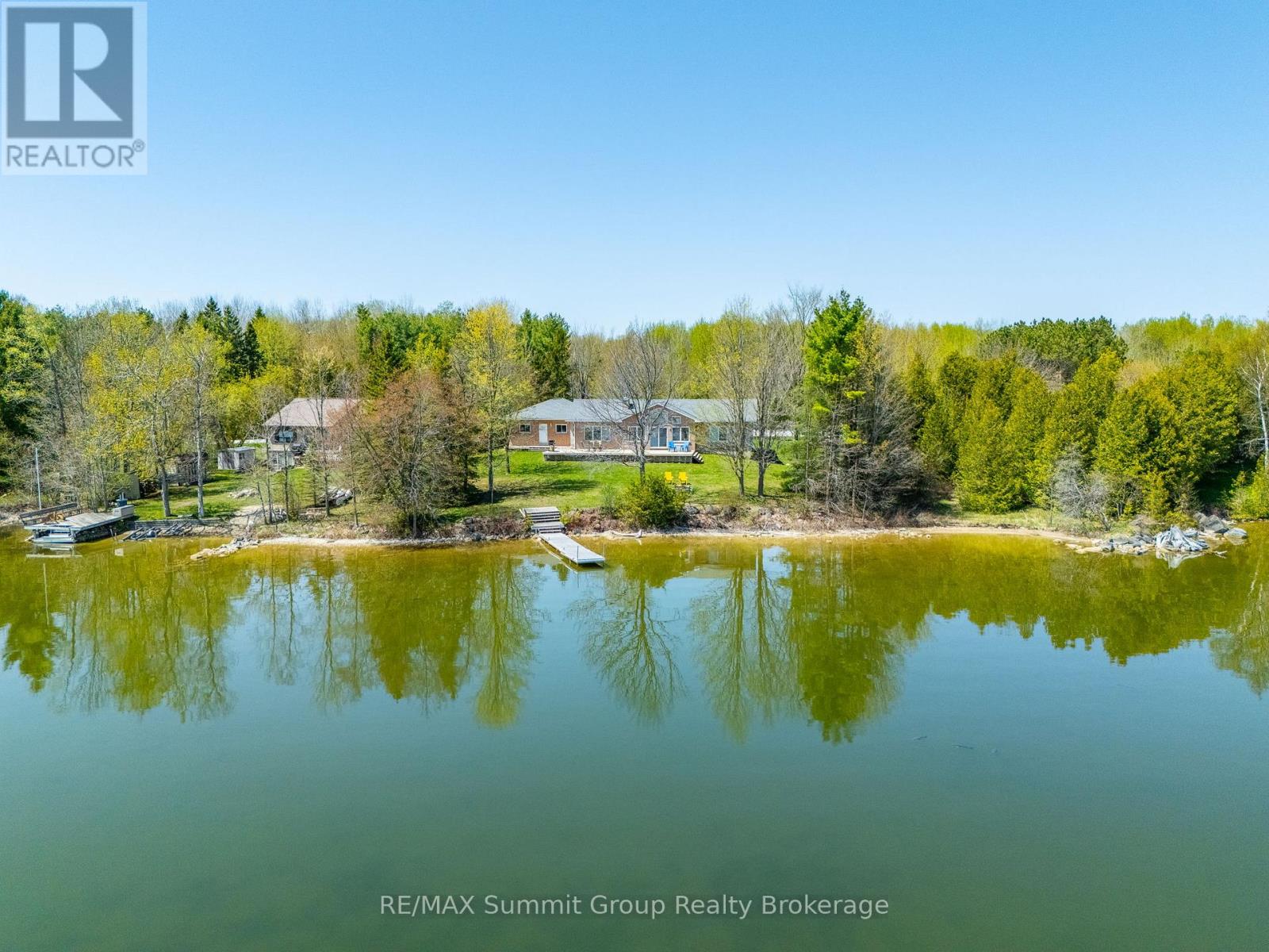 189 Point Road, Grey Highlands, Ontario N0C 1E0 - Photo 1 - X12154415