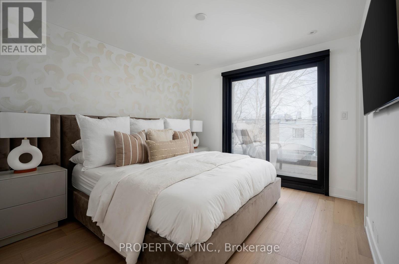 268 Euclid Avenue, Toronto, Ontario  M6J 2K2 - Photo 13 - C12176179