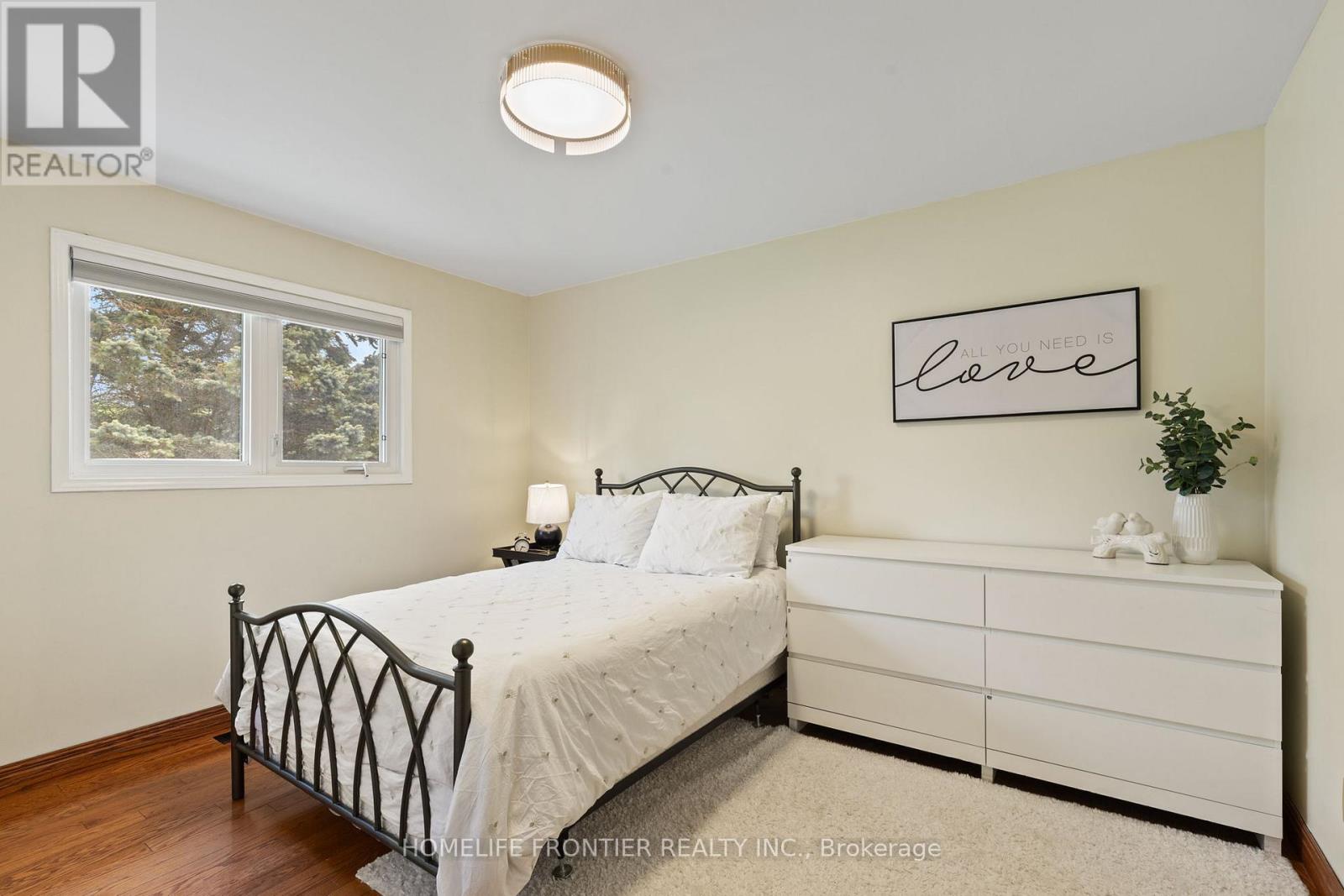 40 Delta Crescent, East Gwillimbury, Ontario  L9N 1G4 - Photo 23 - N12179758