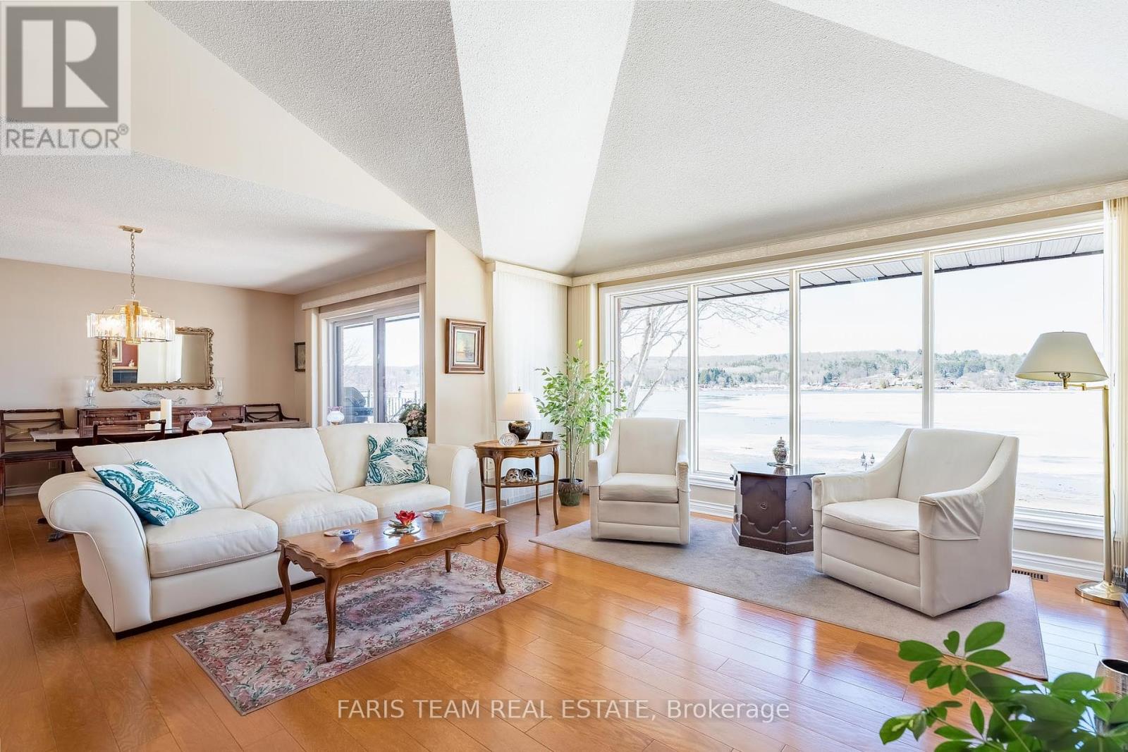 16 Beck Boulevard, Penetanguishene, Ontario  L9M 1C3 - Photo 12 - S12179785
