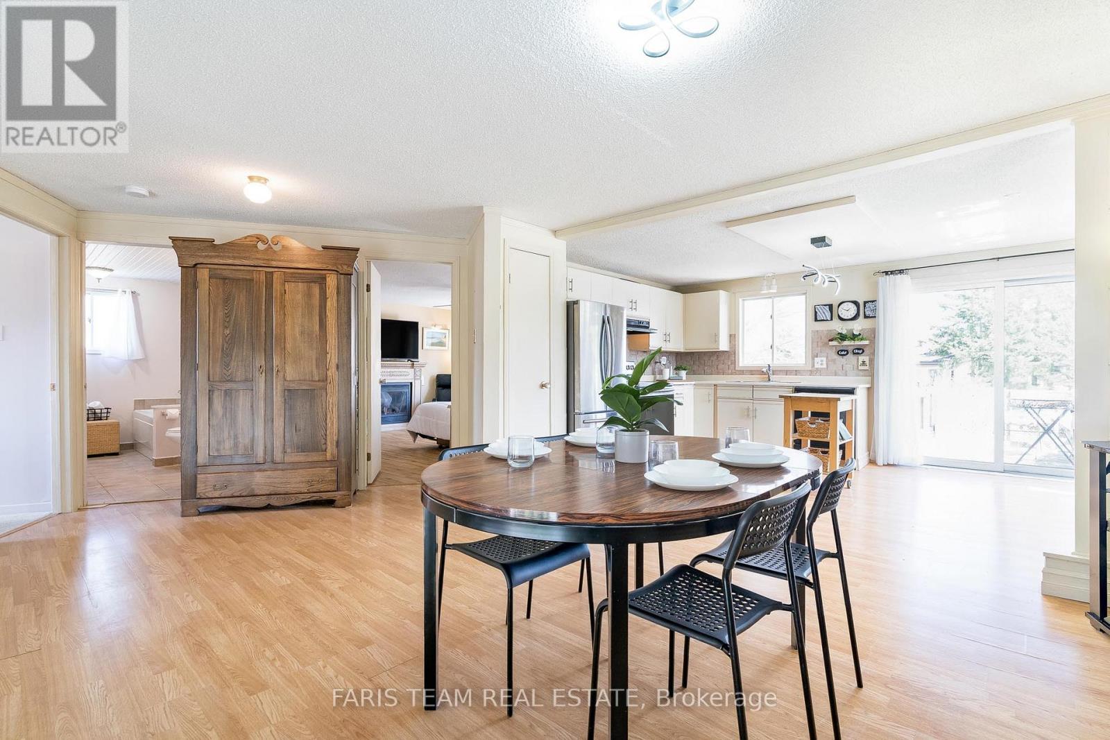 671 Algonquin Drive, Midland, Ontario  L4R 4R5 - Photo 10 - S12179801