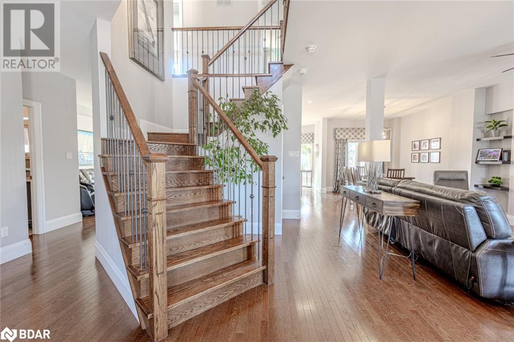 Property at 1940 WEBSTER Boulevard image 3