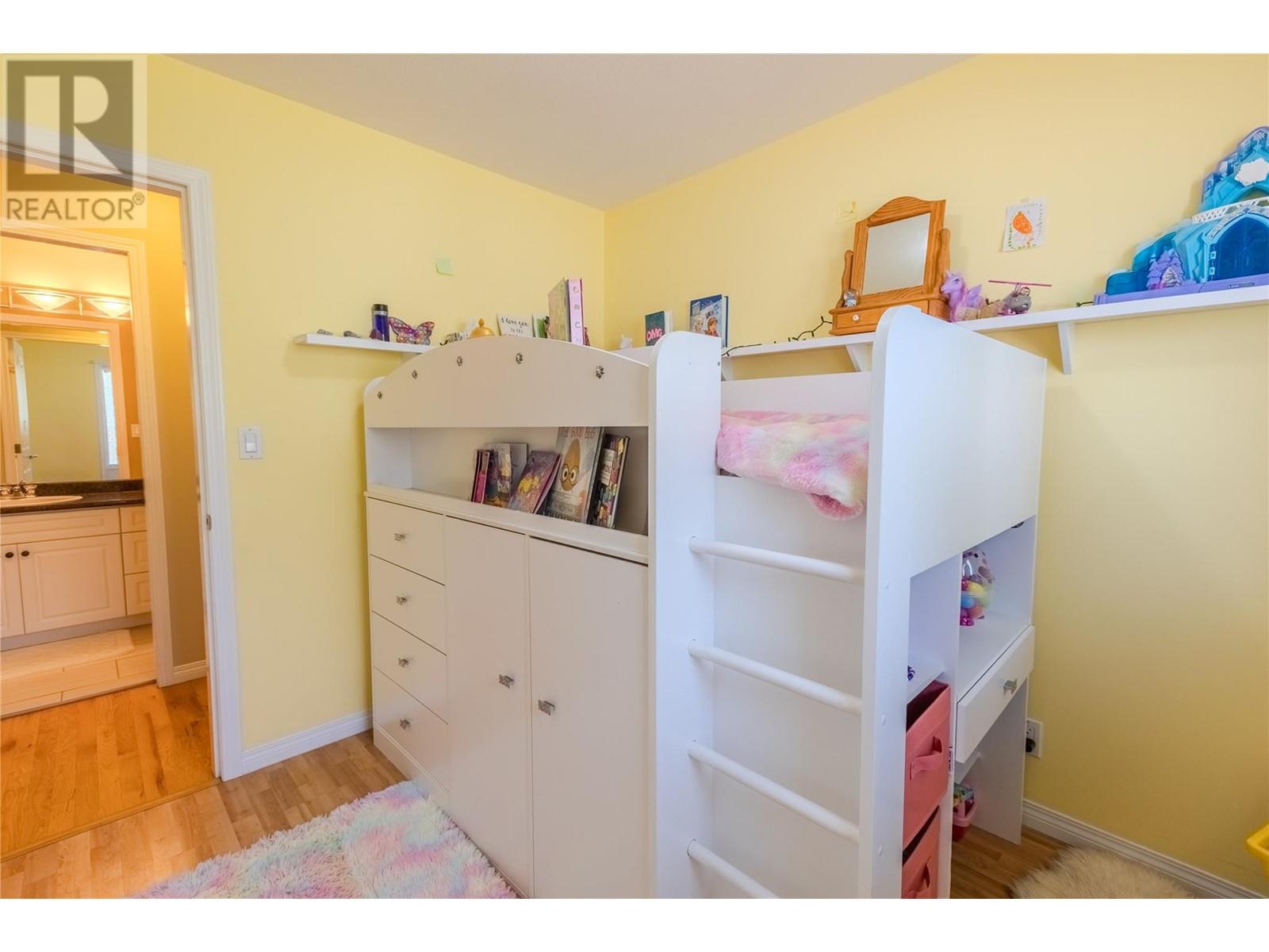 2336 WHITBURN Crescent, Kamloops, BC V1S1W4