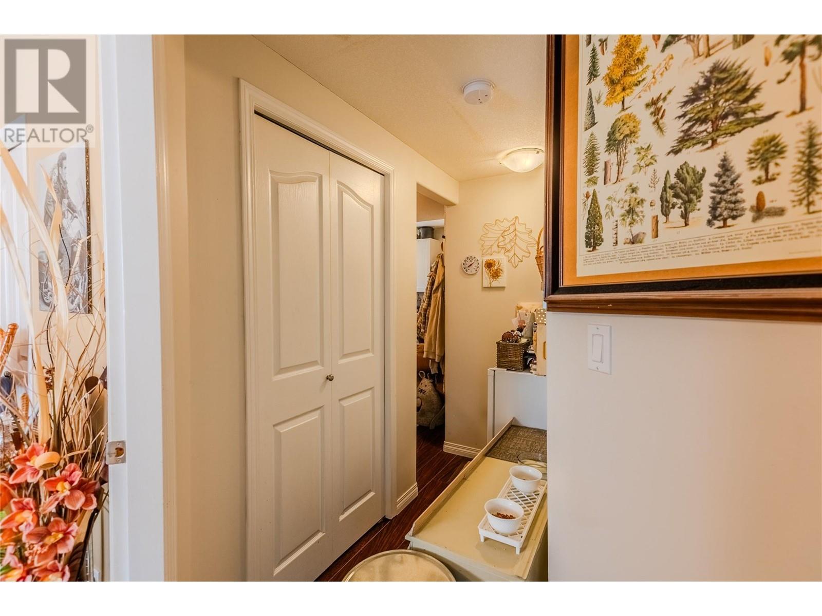 2336 WHITBURN Crescent, Kamloops, BC V1S1W4