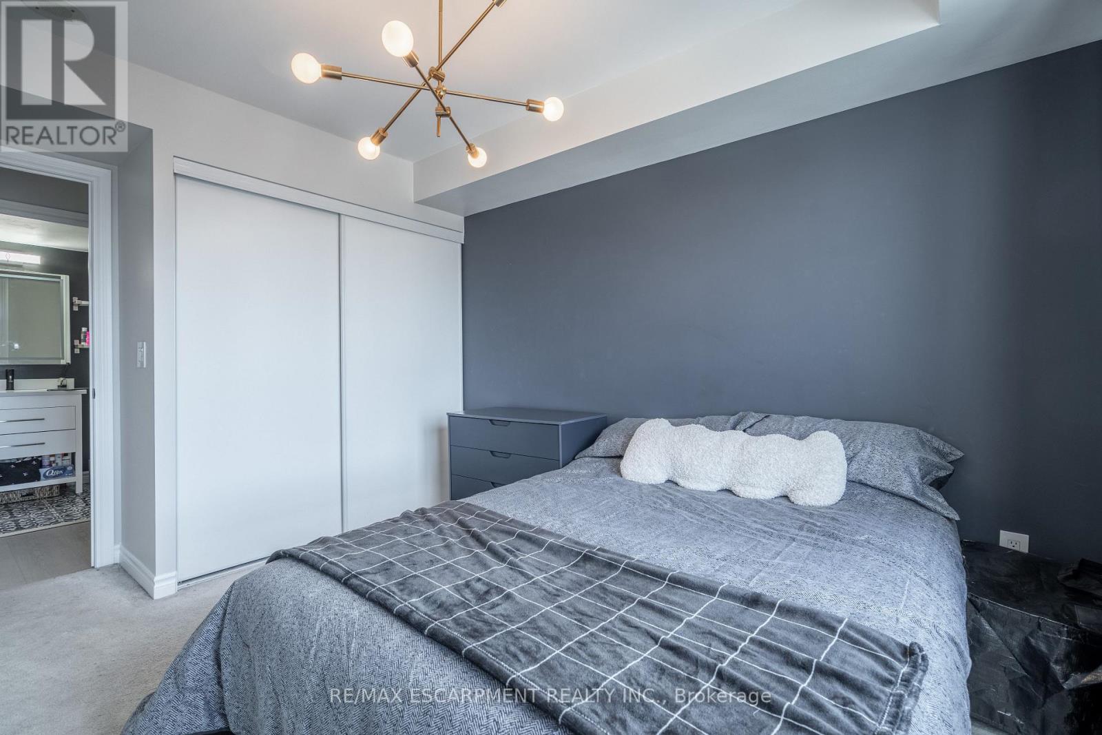2306 - 5 Michael Power Place, Toronto, Ontario  M9A 0A3 - Photo 14 - W12179670