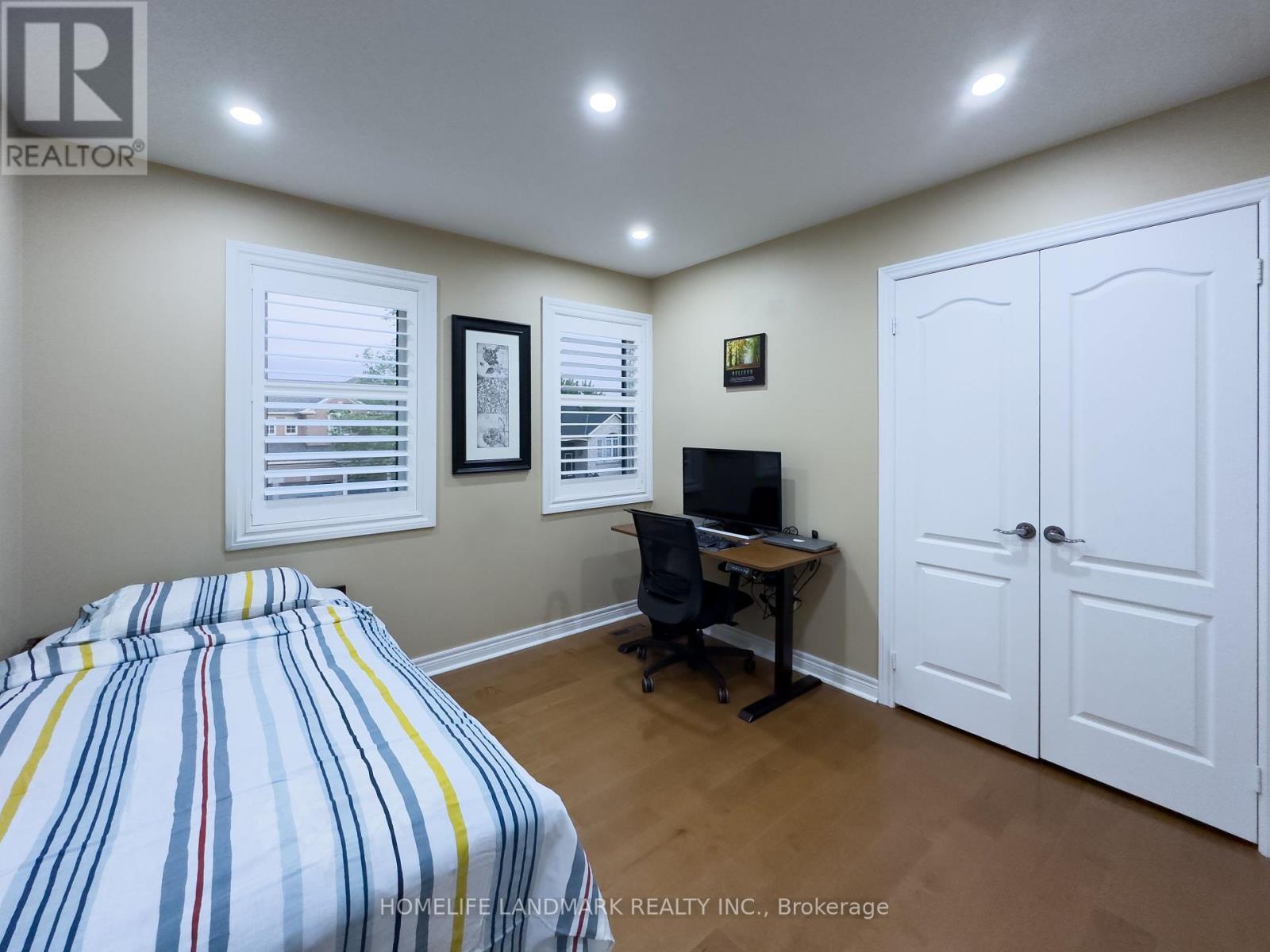 2236 Glazebrook Circle, Oakville, Ontario  L6M 5B5 - Photo 25 - W12179671