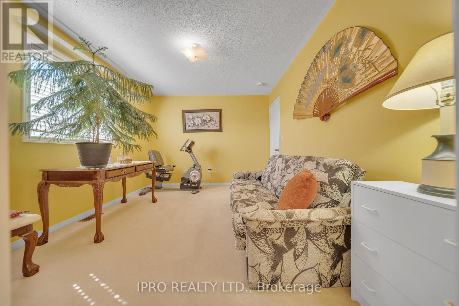 Main And 2nd Floor Only - 26 Beavervalley Drive, Brampton, Ontario  L7A 3L5 - Photo 27 - W12179701