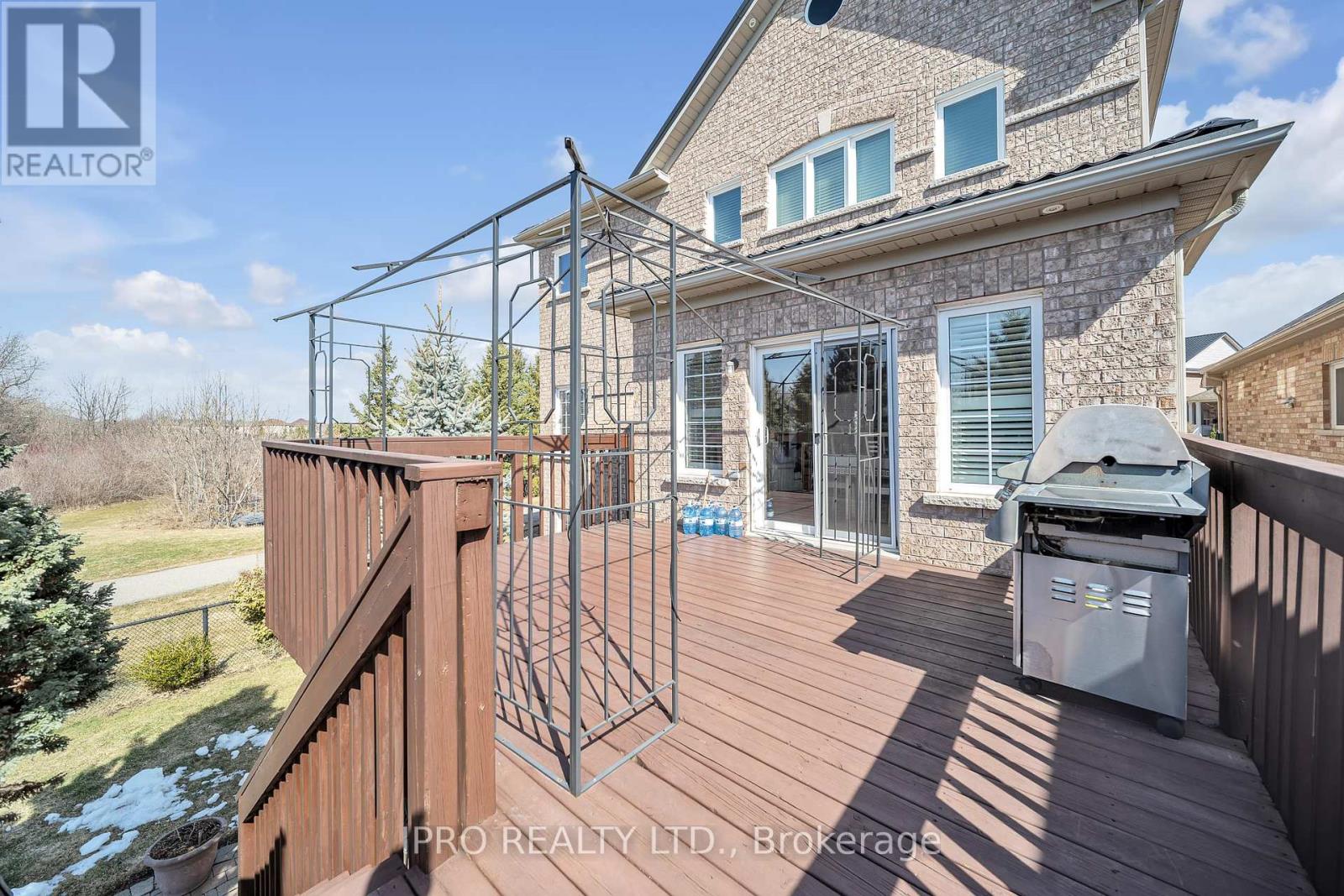 Main And 2nd Floor Only - 26 Beavervalley Drive, Brampton, Ontario  L7A 3L5 - Photo 36 - W12179701