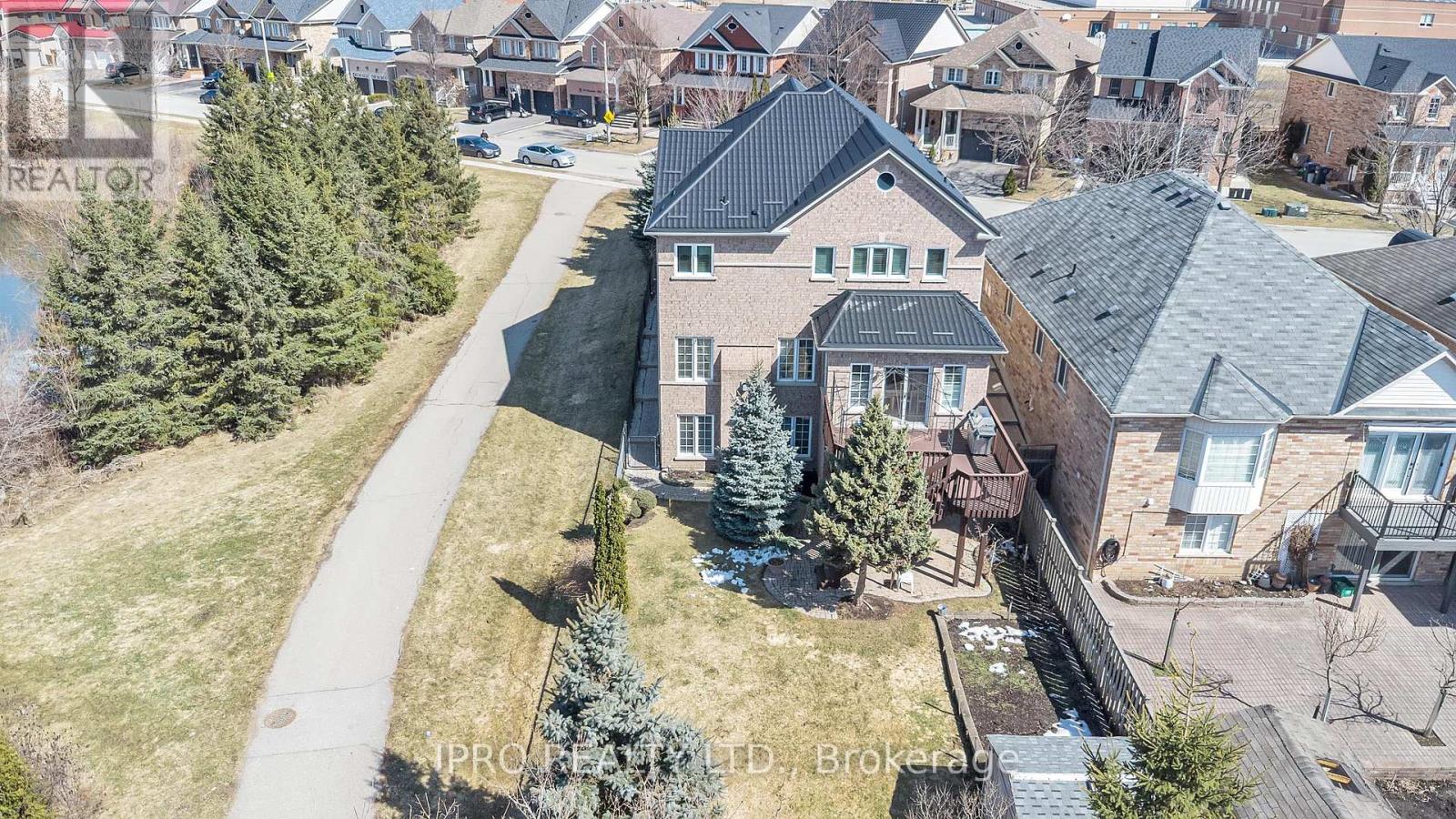 Main And 2nd Floor Only - 26 Beavervalley Drive, Brampton, Ontario  L7A 3L5 - Photo 6 - W12179701