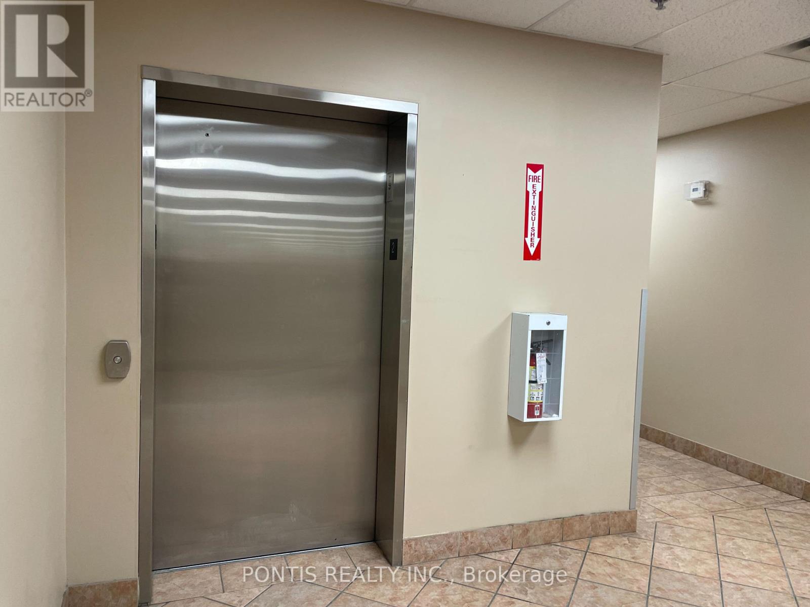 205 - 4515 Ebenezer Road, Brampton, Ontario  L6T 2K7 - Photo 4 - W12179725