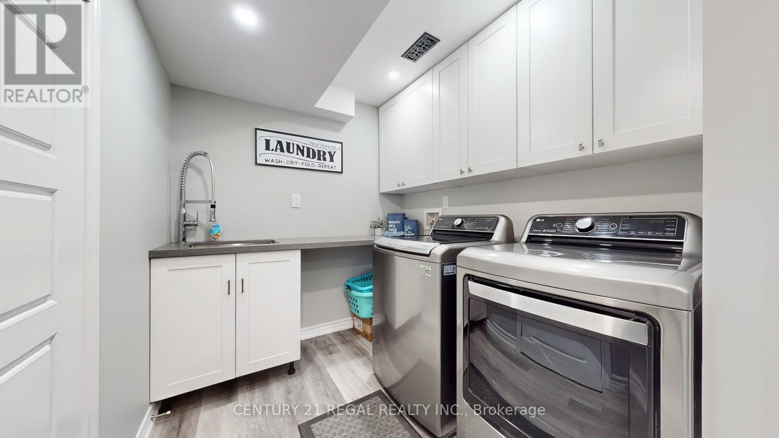 1209 Biason Circle, Milton, Ontario  L9T 8S8 - Photo 26 - W12179733