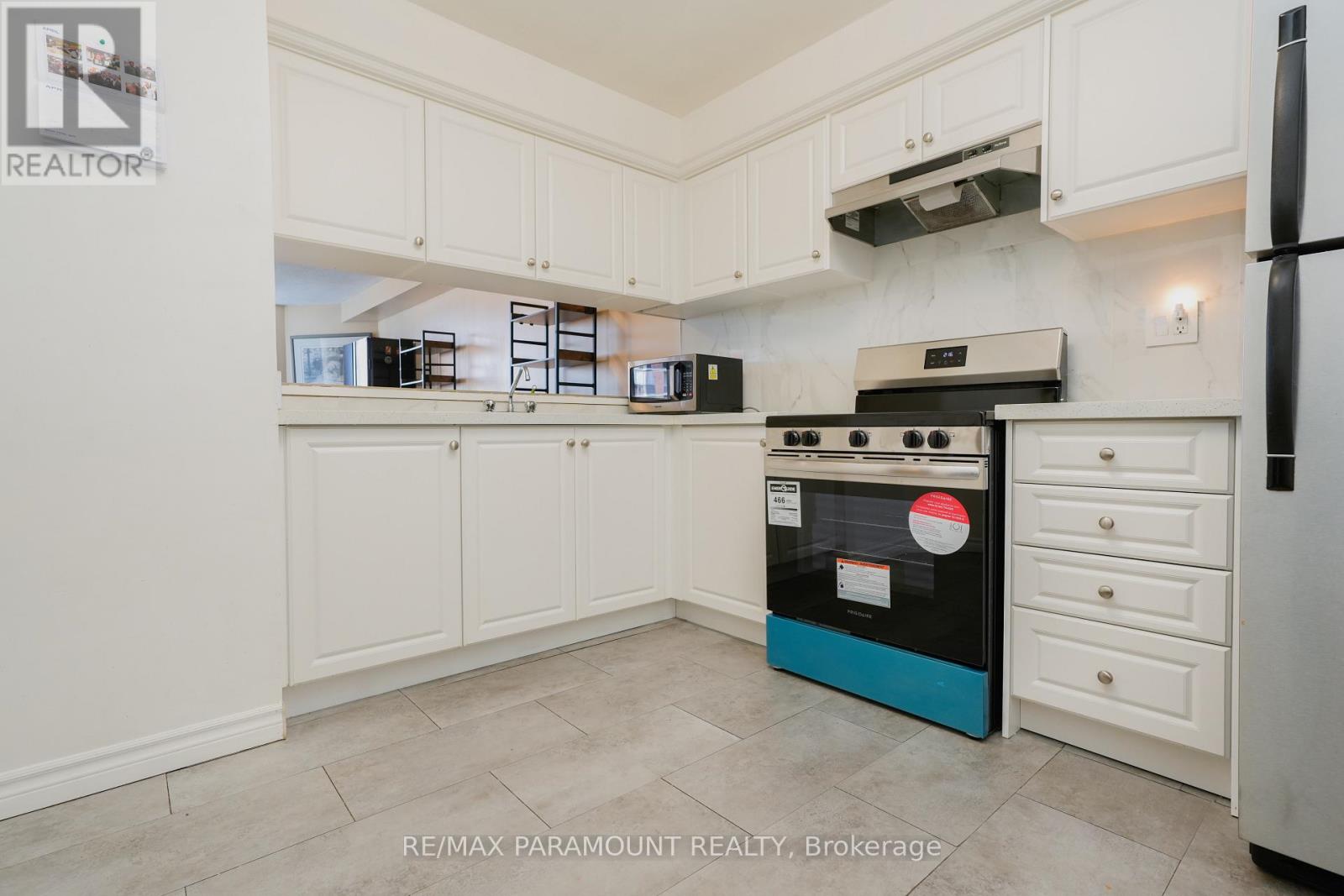 610 - 234 Albion Road, Toronto, Ontario  M9W 6A5 - Photo 7 - W12179737