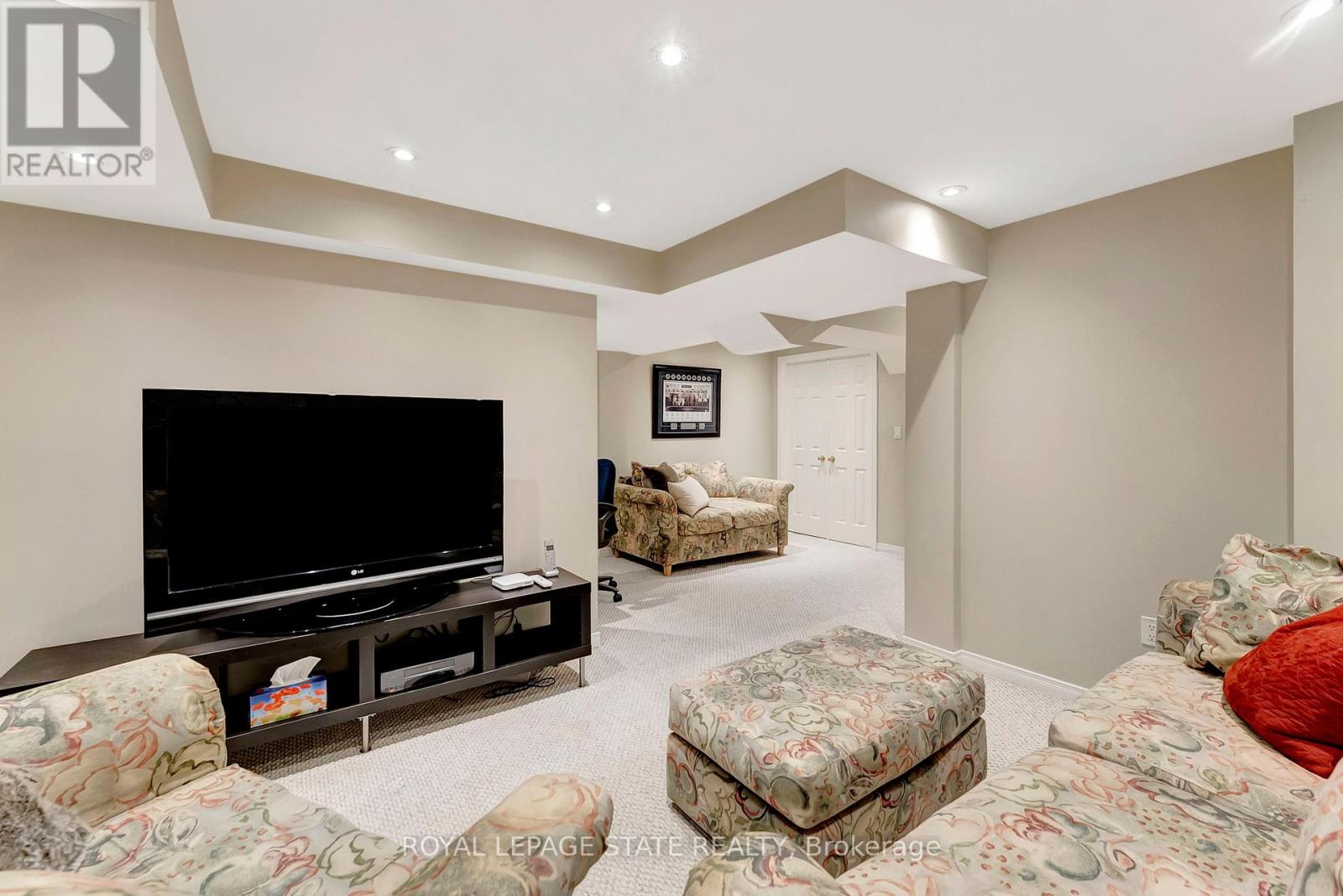 5973 Blue Spruce Avenue, Burlington, Ontario  L7L 6T9 - Photo 29 - W12179764