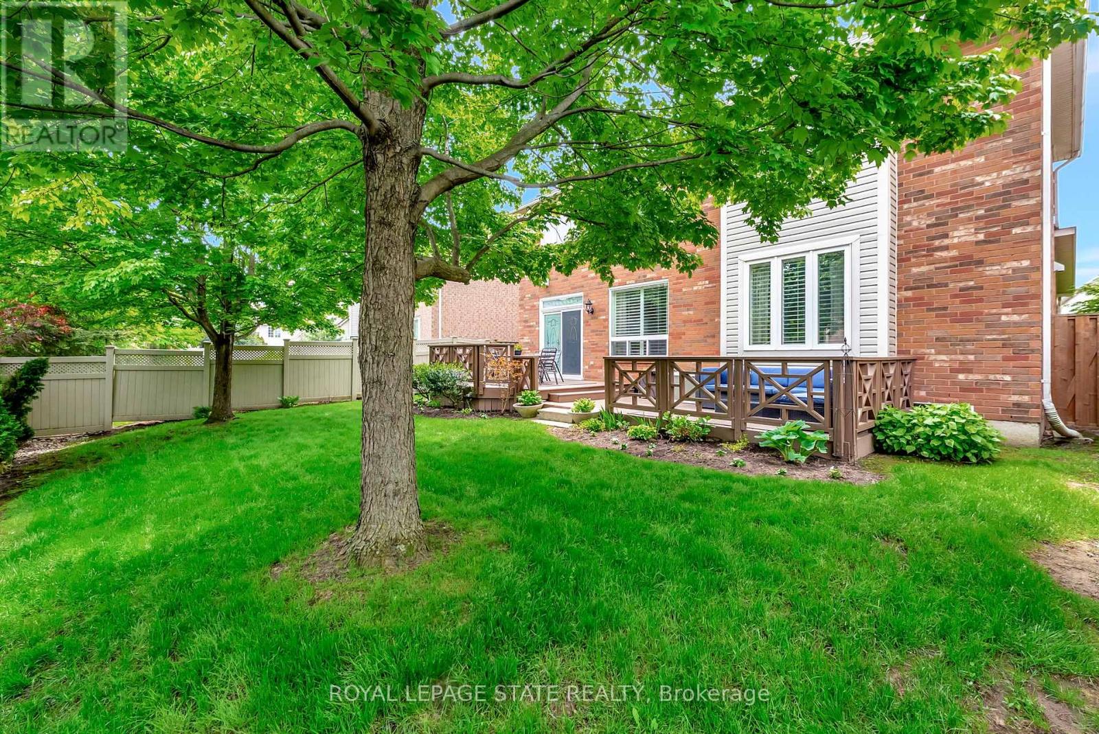 5973 Blue Spruce Avenue, Burlington, Ontario  L7L 6T9 - Photo 37 - W12179764