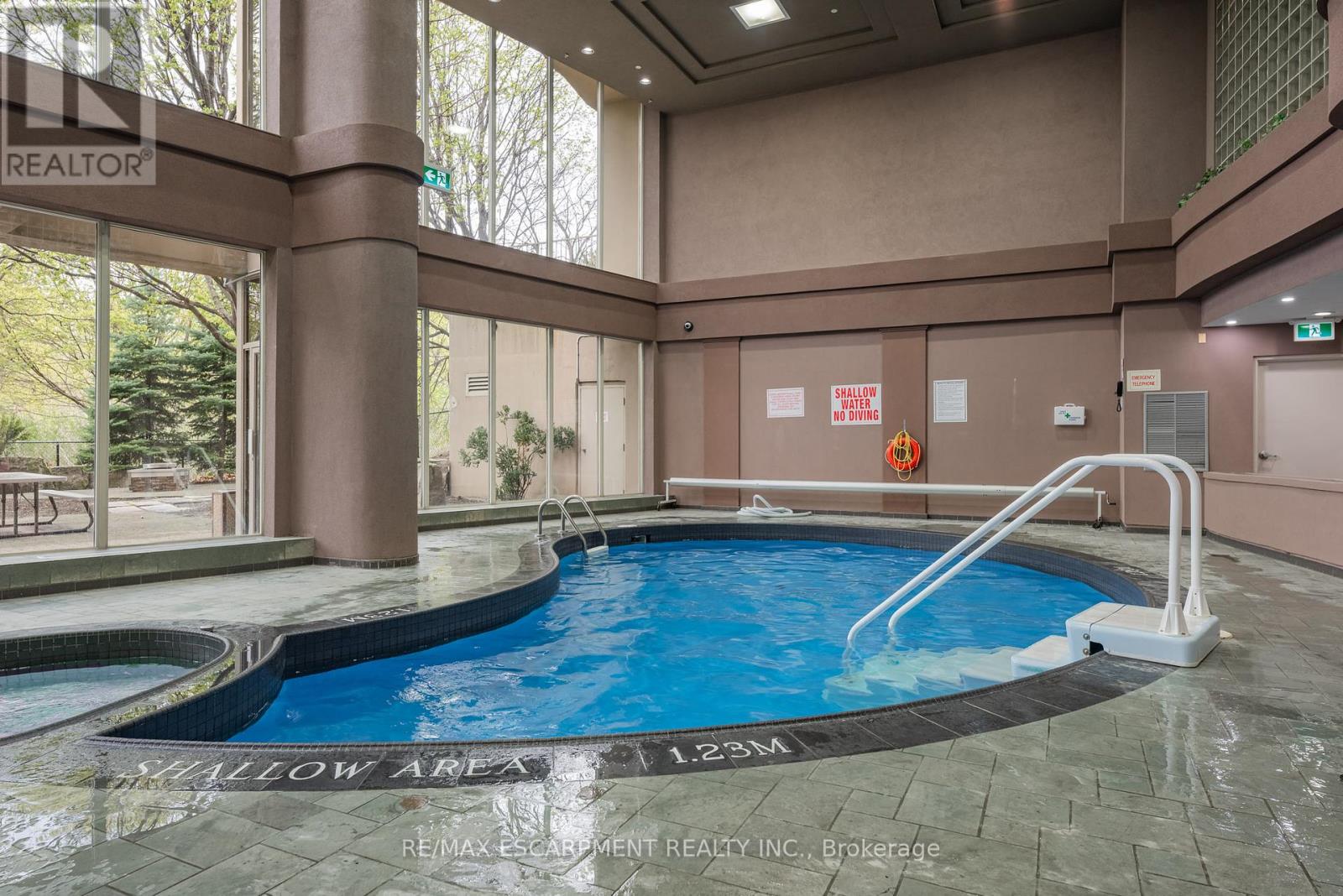 1002 - 50 Eglinton Avenue W, Mississauga, Ontario  L5R 3P5 - Photo 27 - W12179797