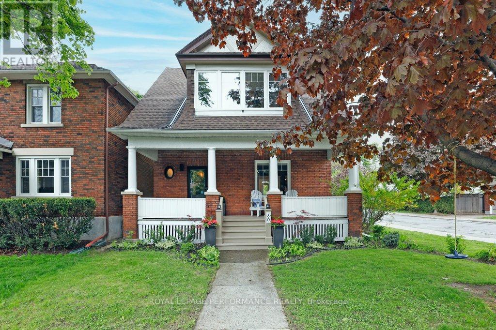 80 Renfrew Avenue, Ottawa, Ontario  K1S 1Z5 - Photo 1 - X12179851