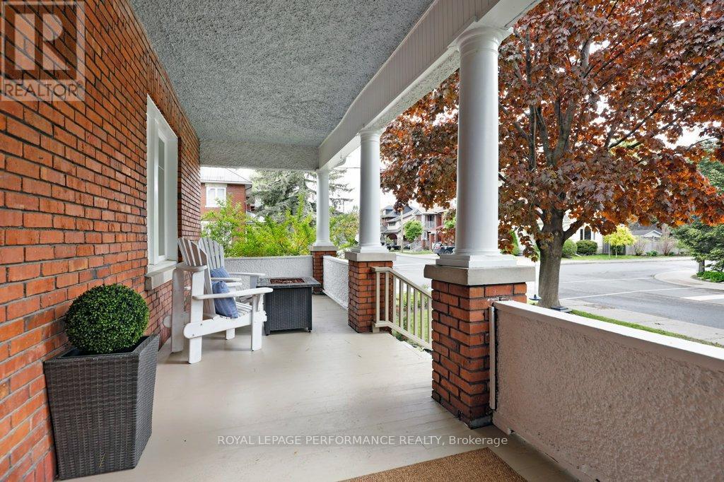 80 Renfrew Avenue, Ottawa, Ontario  K1S 1Z5 - Photo 3 - X12179851