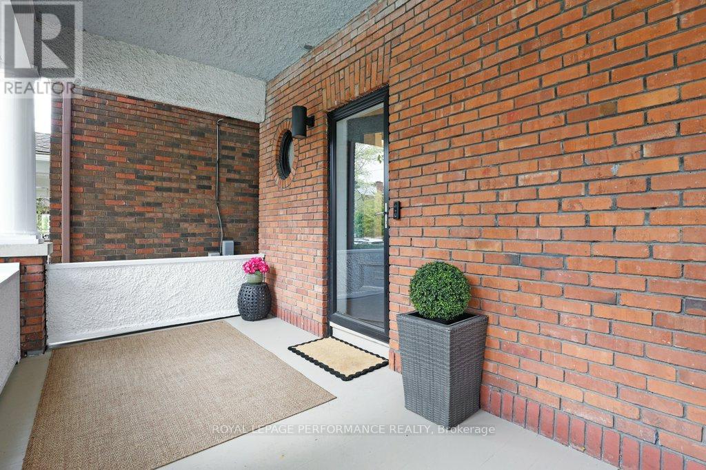 80 Renfrew Avenue, Ottawa, Ontario  K1S 1Z5 - Photo 5 - X12179851