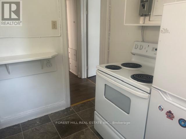 3 - 398 Spadina Road, Toronto, Ontario  M5P 2W2 - Photo 11 - C11896238