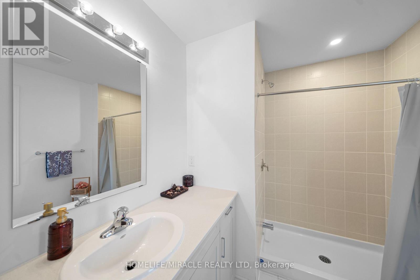 5 Glacier Crescent, Belleville, Ontario  K8N 0T6 - Photo 22 - X12179762