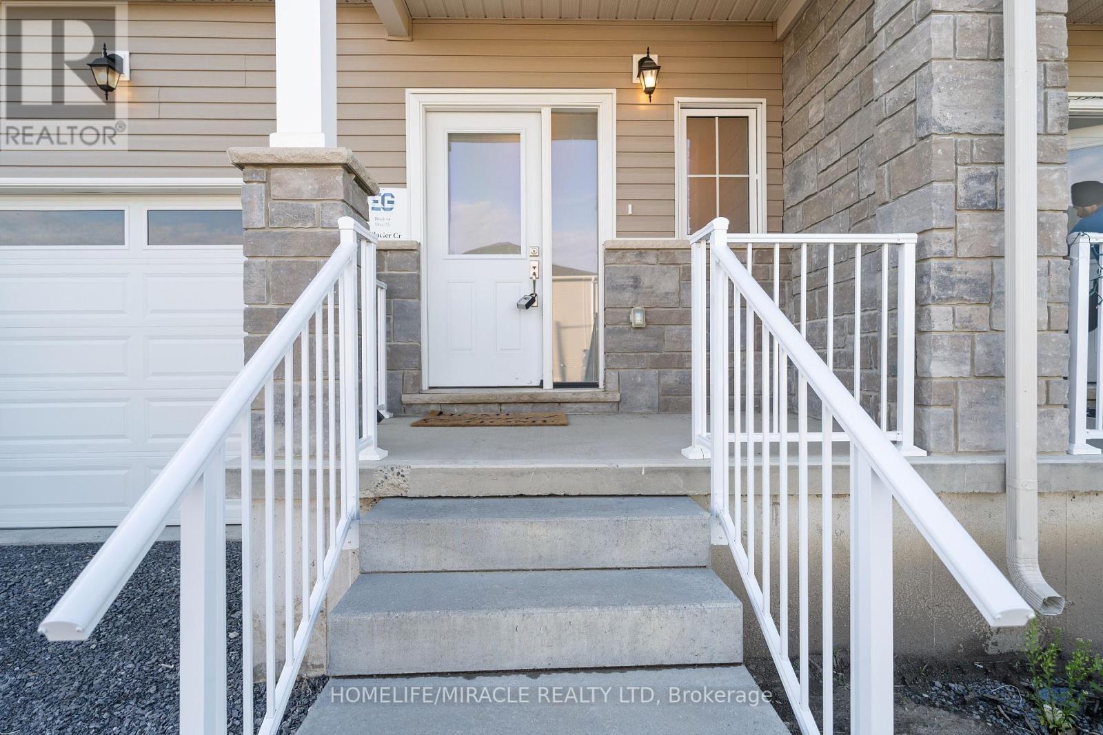 5 Glacier Crescent, Belleville, Ontario  K8N 0T6 - Photo 4 - X12179762