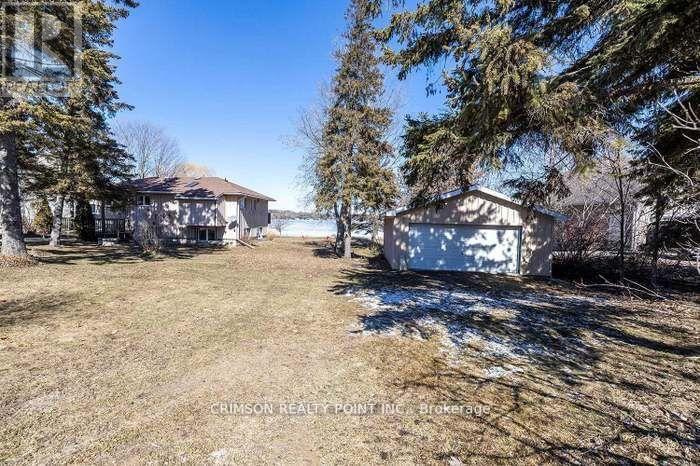 17 Shelley Drive E, Kawartha Lakes, Ontario  K0M 2C0 - Photo 3 - X12179796