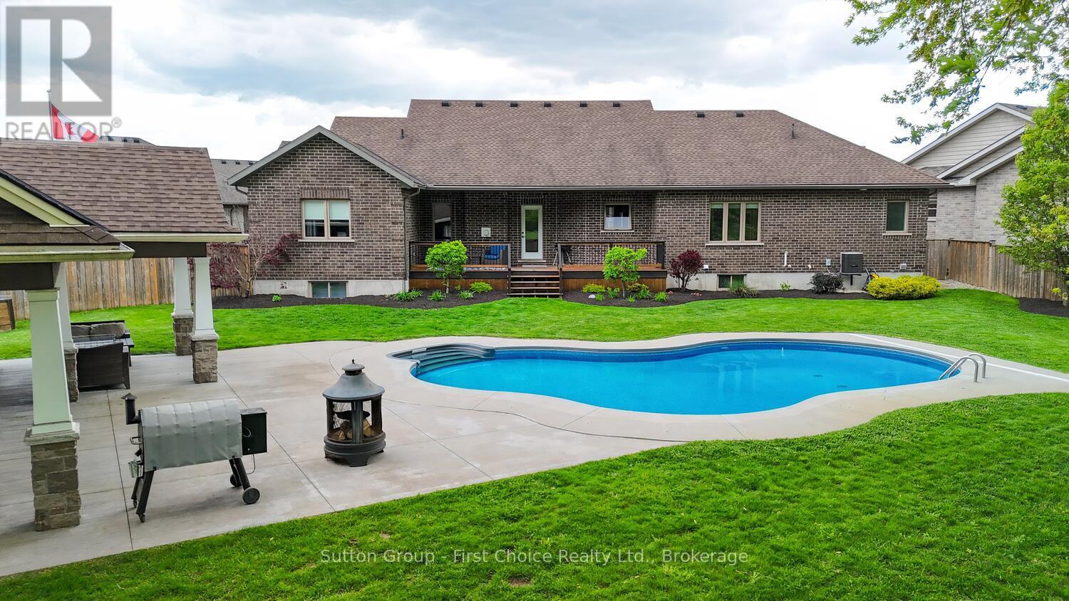 267 Sunset Drive, West Perth, Ontario  N0K 1N0 - Photo 40 - X12179815