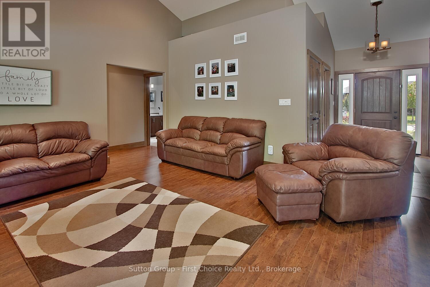 267 Sunset Drive, West Perth, Ontario  N0K 1N0 - Photo 8 - X12179815