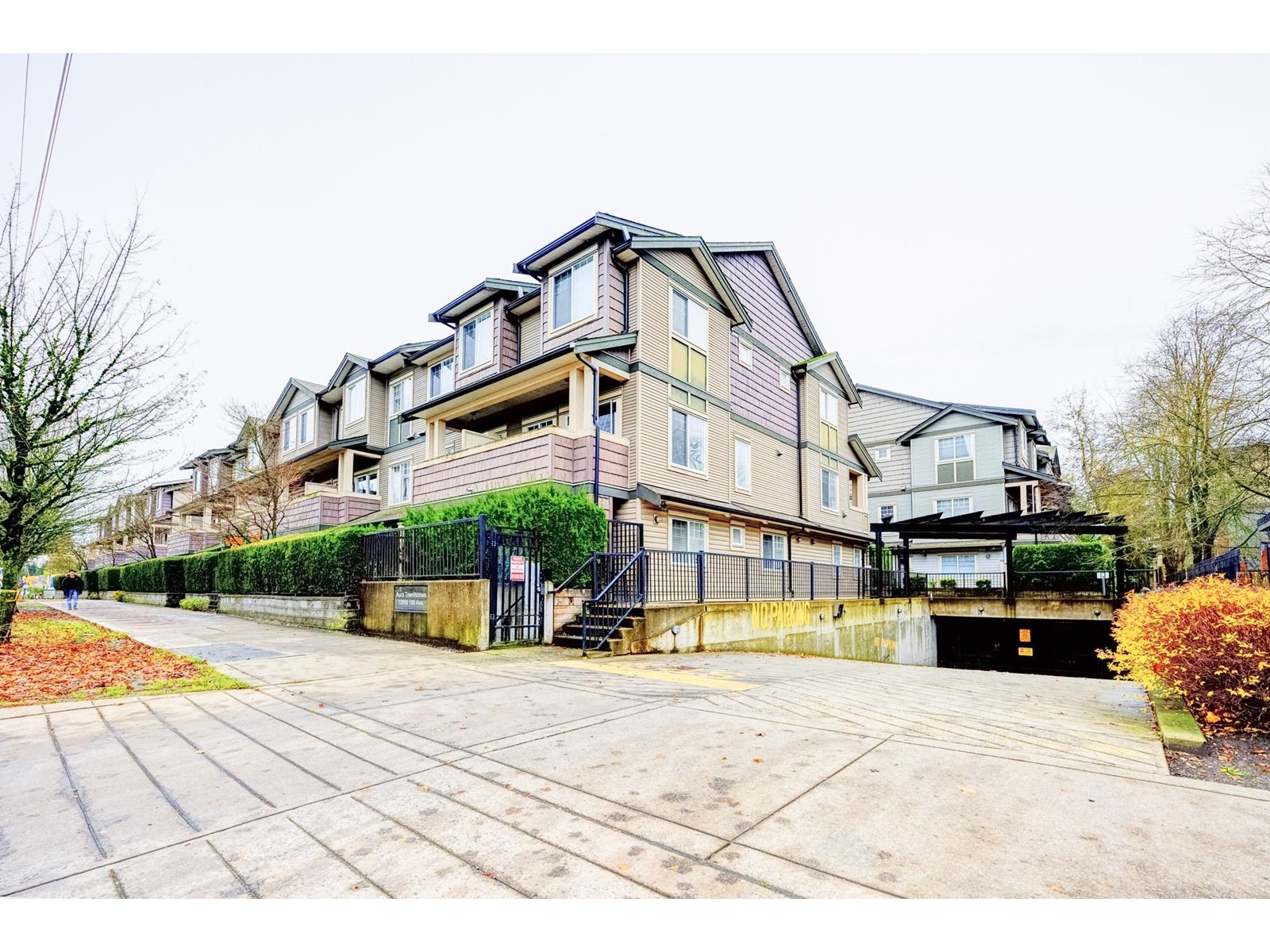 124 13958 108 Avenue, Surrey, British Columbia  V3T 0B4 - Photo 2 - R3008160