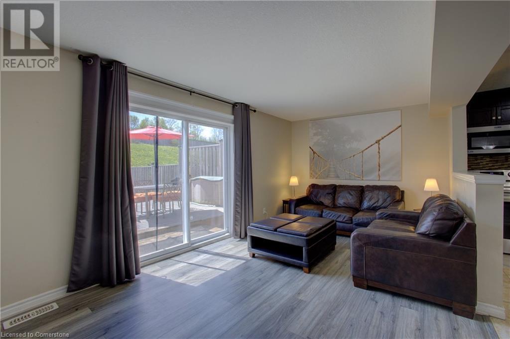54 Curzon Crescent, Guelph, Ontario N1K 1Z9 - Photo 8 - 40734107