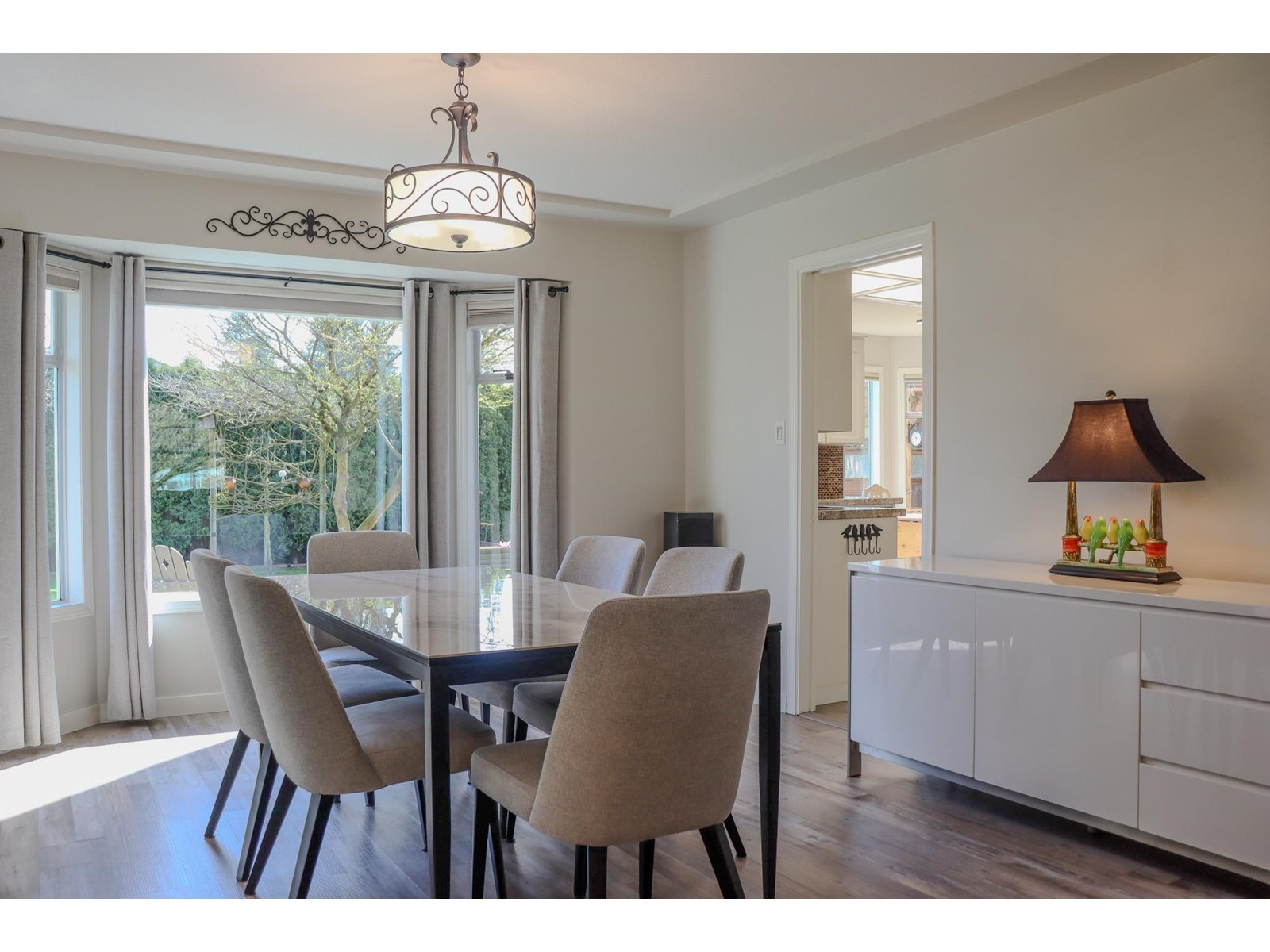 8598 142a Street, Surrey, British Columbia  V3W 0S6 - Photo 8 - R3008369