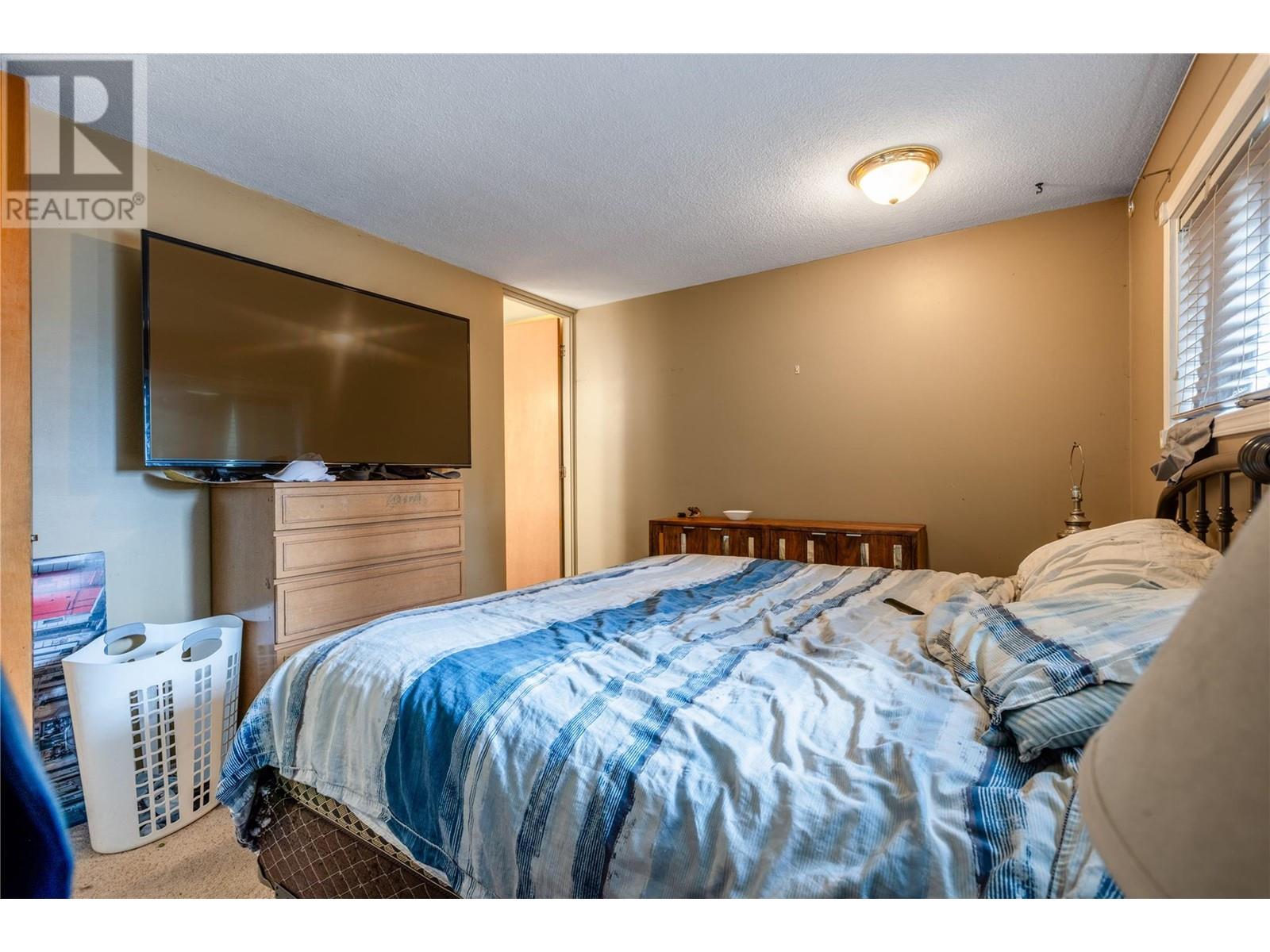 403 12th Street S, Cranbrook, British Columbia  V1C 1W3 - Photo 15 - 10349126