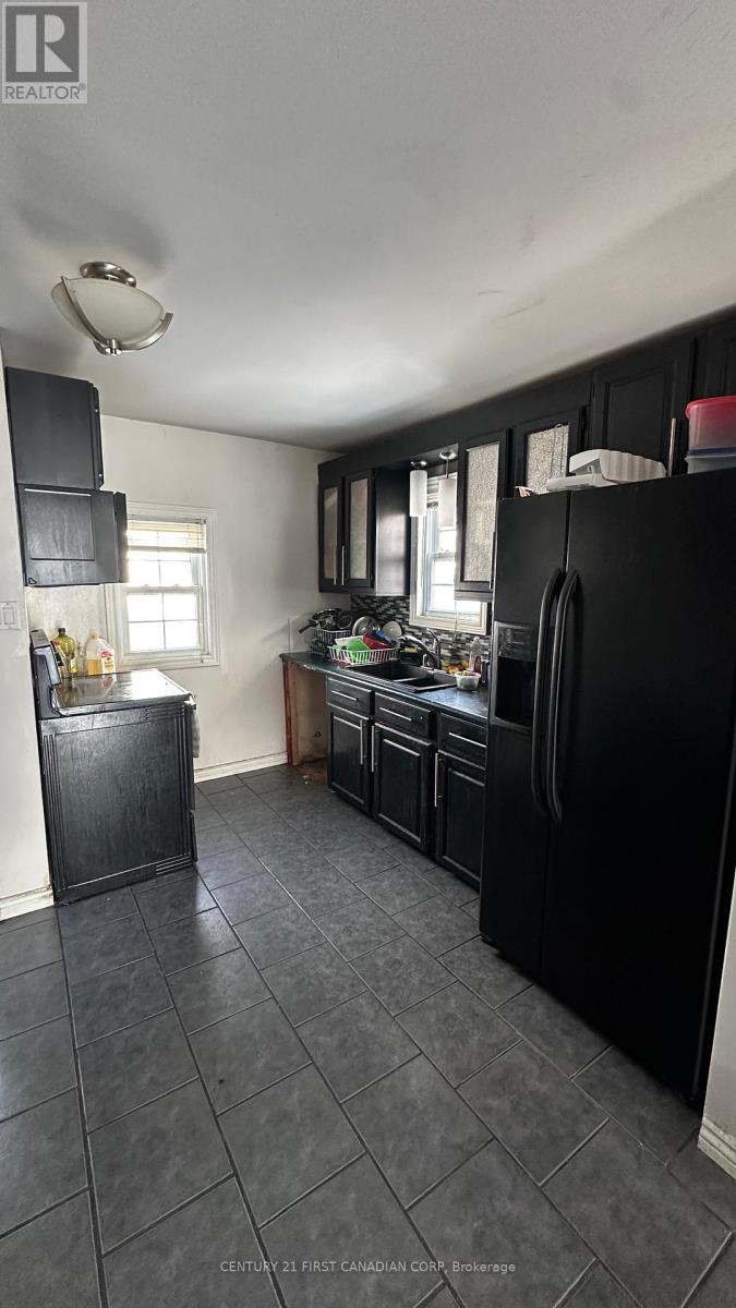 Property at 258 WELLINGTON ROAD image 5