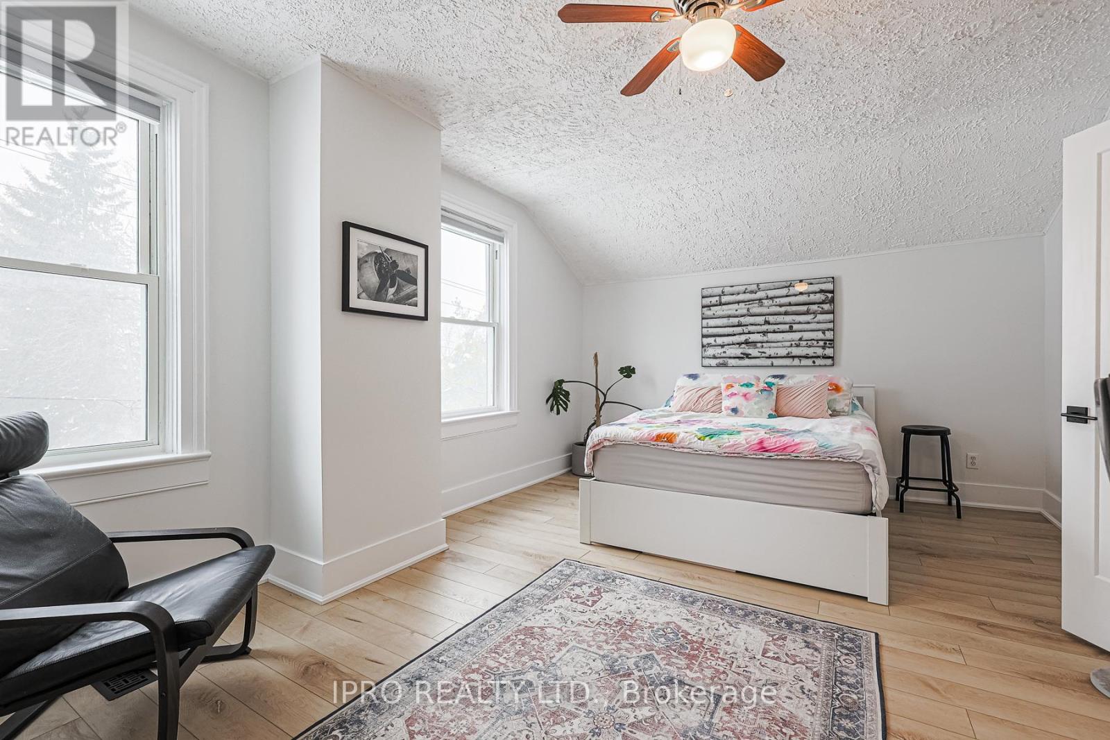 19051 Centre Street, East Gwillimbury, Ontario  L0G 1M0 - Photo 17 - N12154698