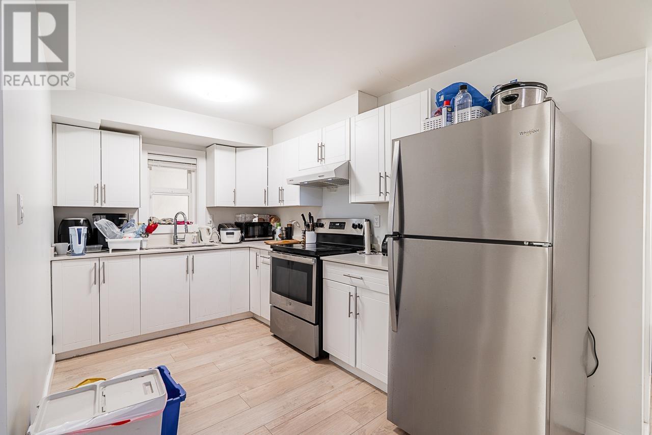 8269 18th Avenue, Burnaby, British Columbia  V3N 1K4 - Photo 29 - R3008075