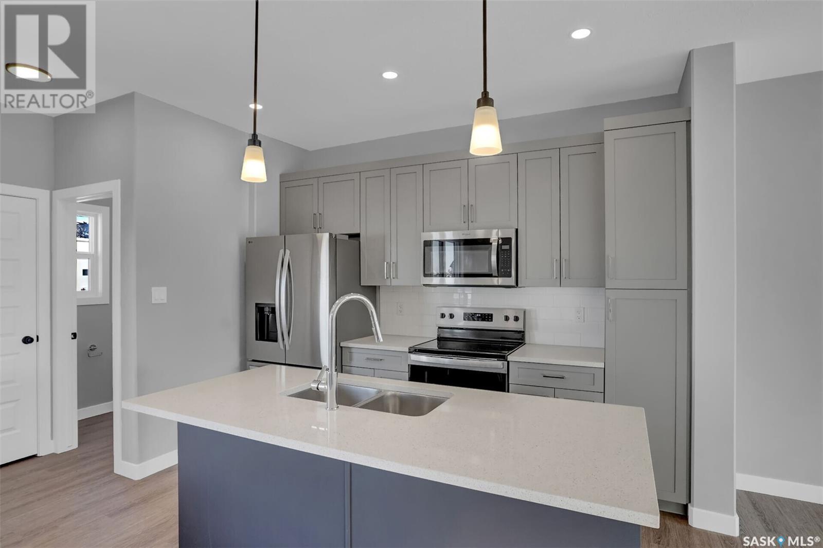 3136 Green Turtle Road, Regina, Saskatchewan  S4N 7K9 - Photo 7 - SK007468