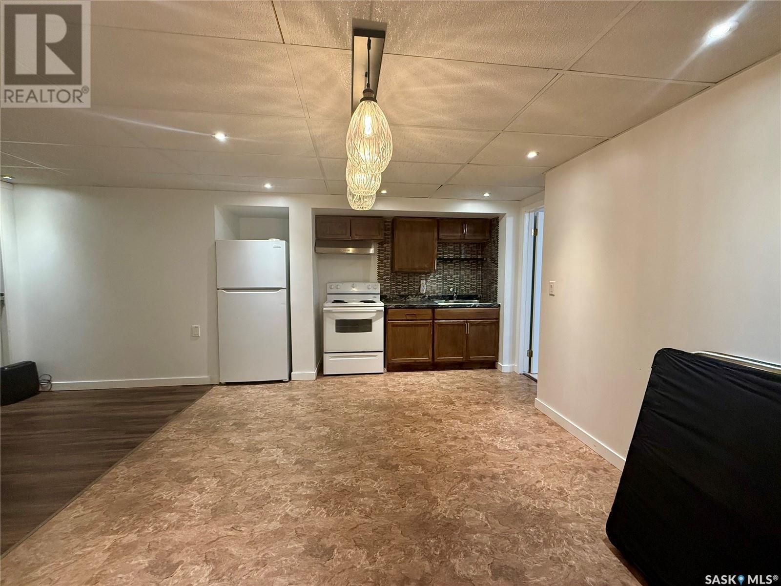 Bay 2523 Griffin Bay E, Regina, Saskatchewan  S4N 5Y7 - Photo 17 - SK007393