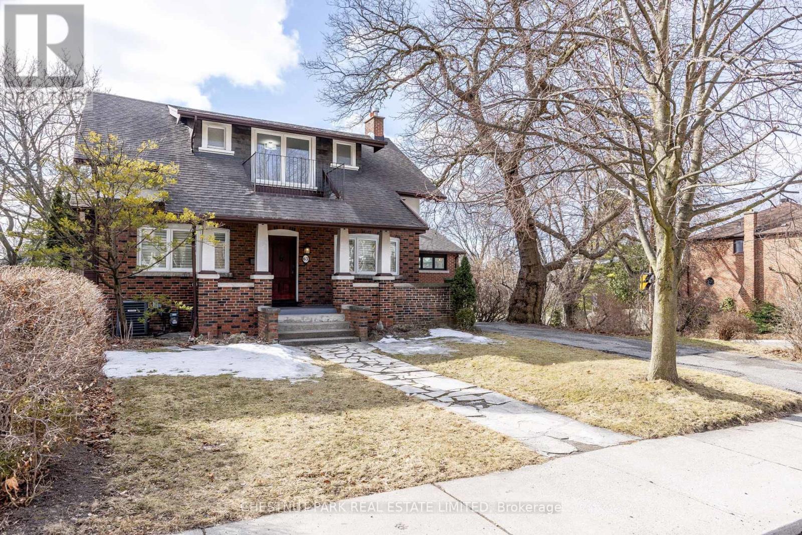 63 St Leonards Avenue, Toronto, Ontario  M4N 1K4 - Photo 1 - C12179822