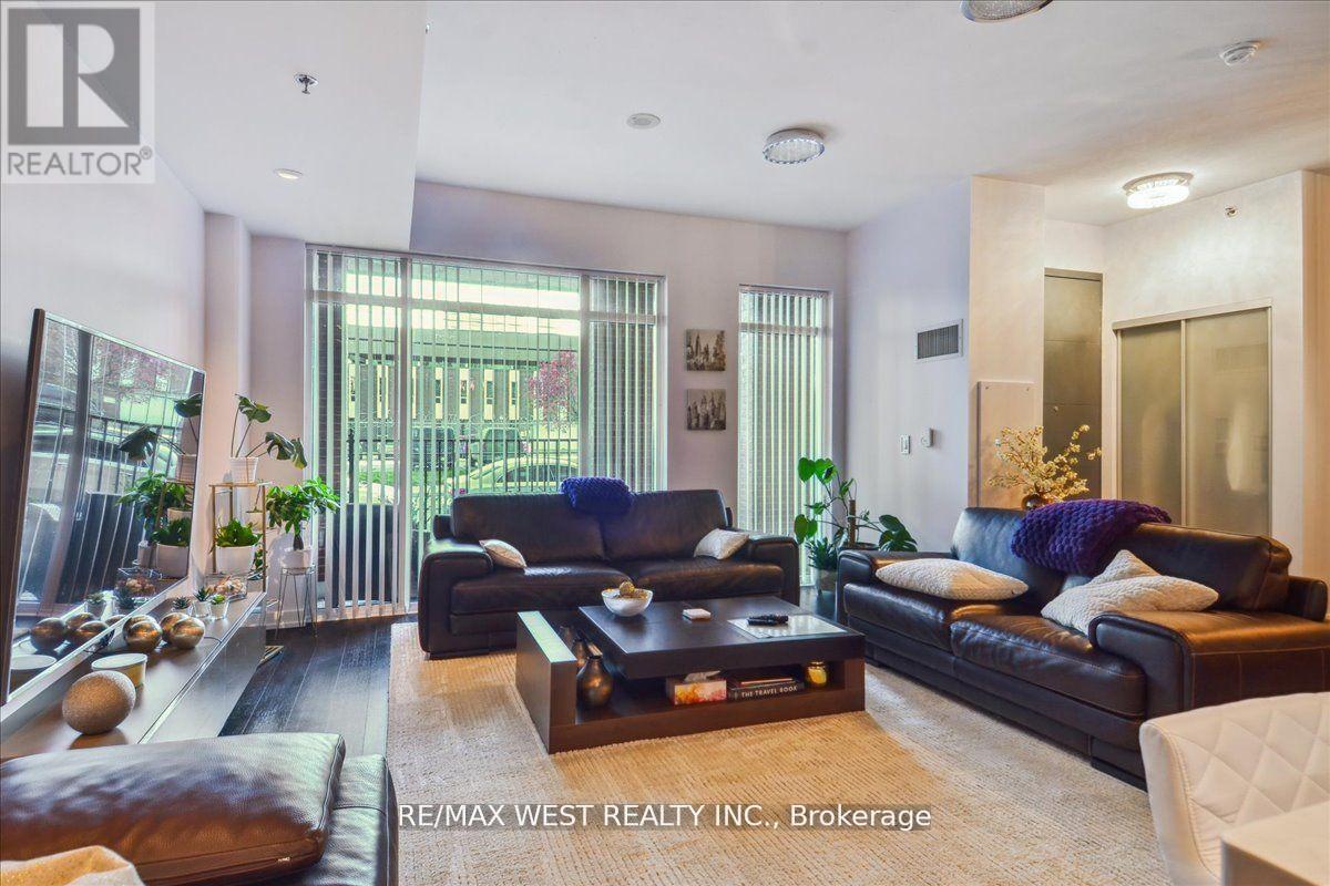Property at TH1 - 220 GEORGE STREET image 3