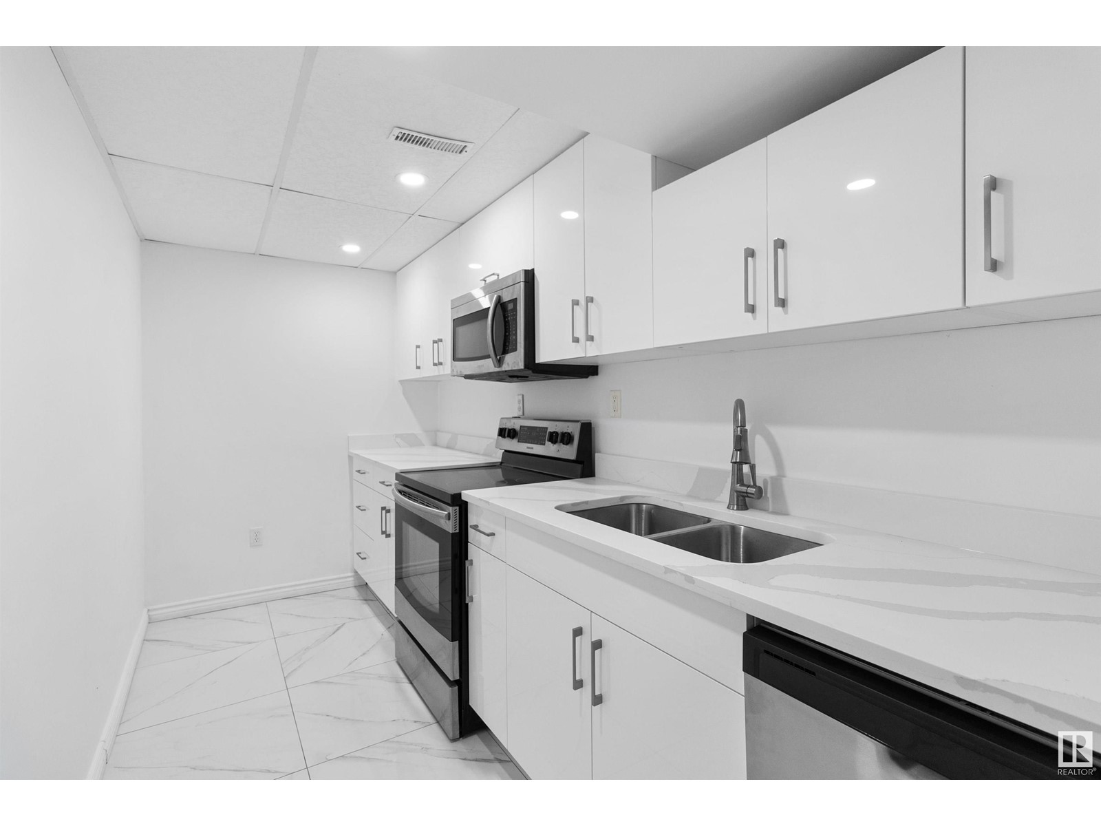 4120 135 Av Nw, Edmonton, Alberta  T5A 2N7 - Photo 33 - E4438949