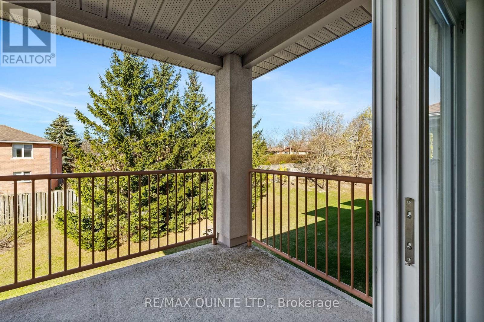 #205 20 Fourth Avenue, Quinte West, Ontario  K8V 5N3 - Photo 21 - X12139240